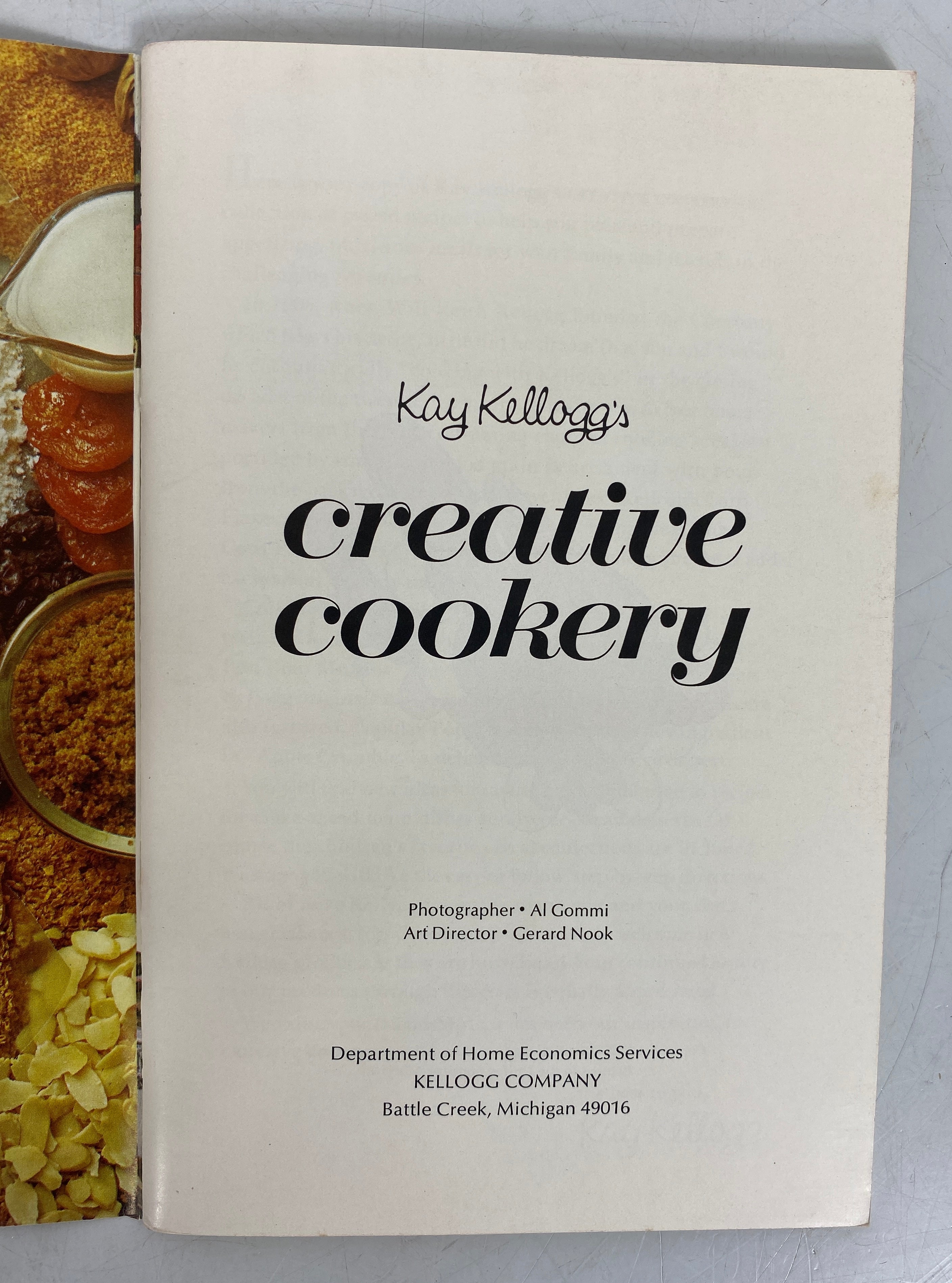 3 Kellogg's Booklets: Creative Cookery/Golden Anniversary/Fiber Diet Planner SC