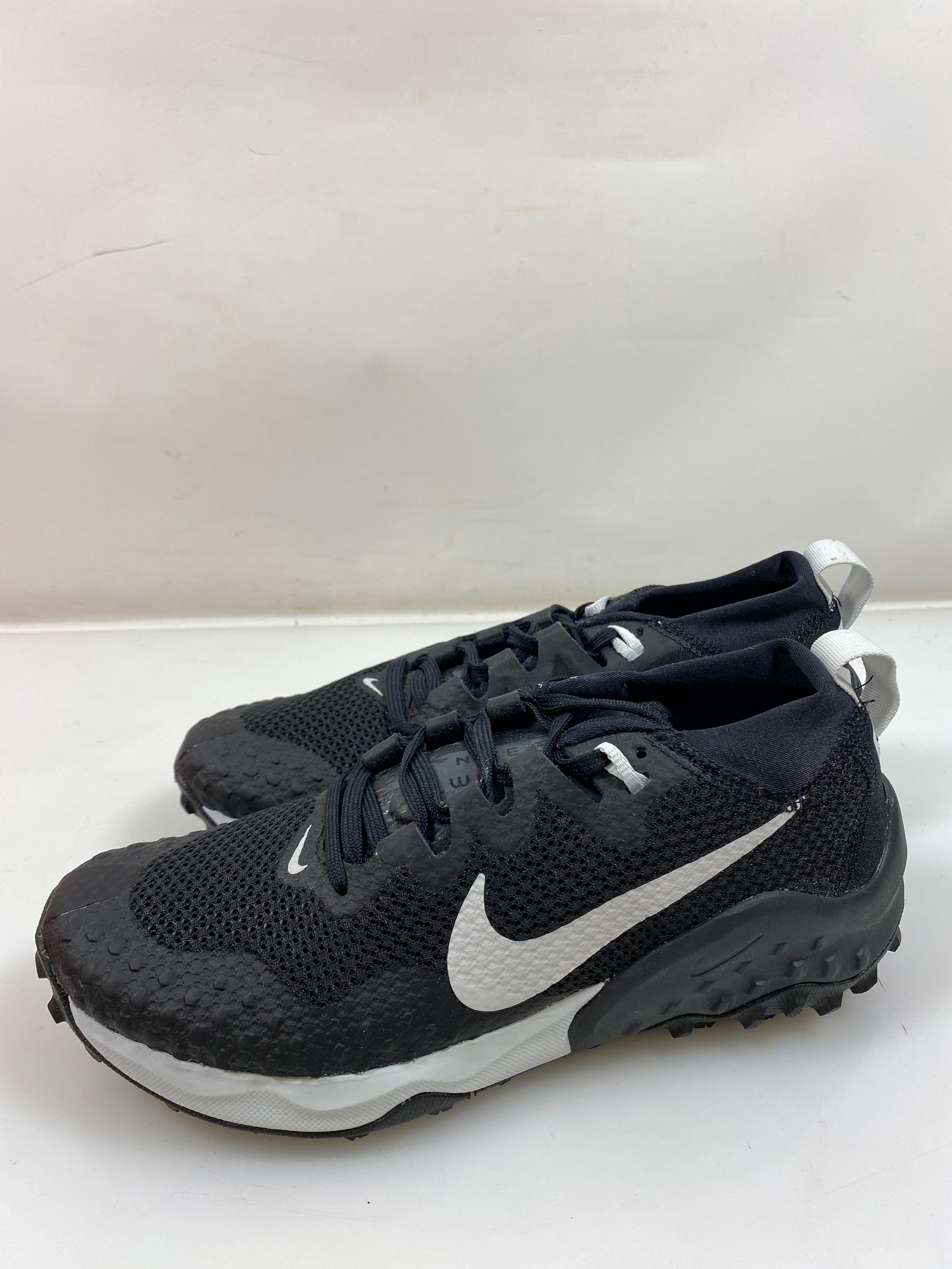Women's Nike Wildhorse 7 Black Running Shoes Size 7