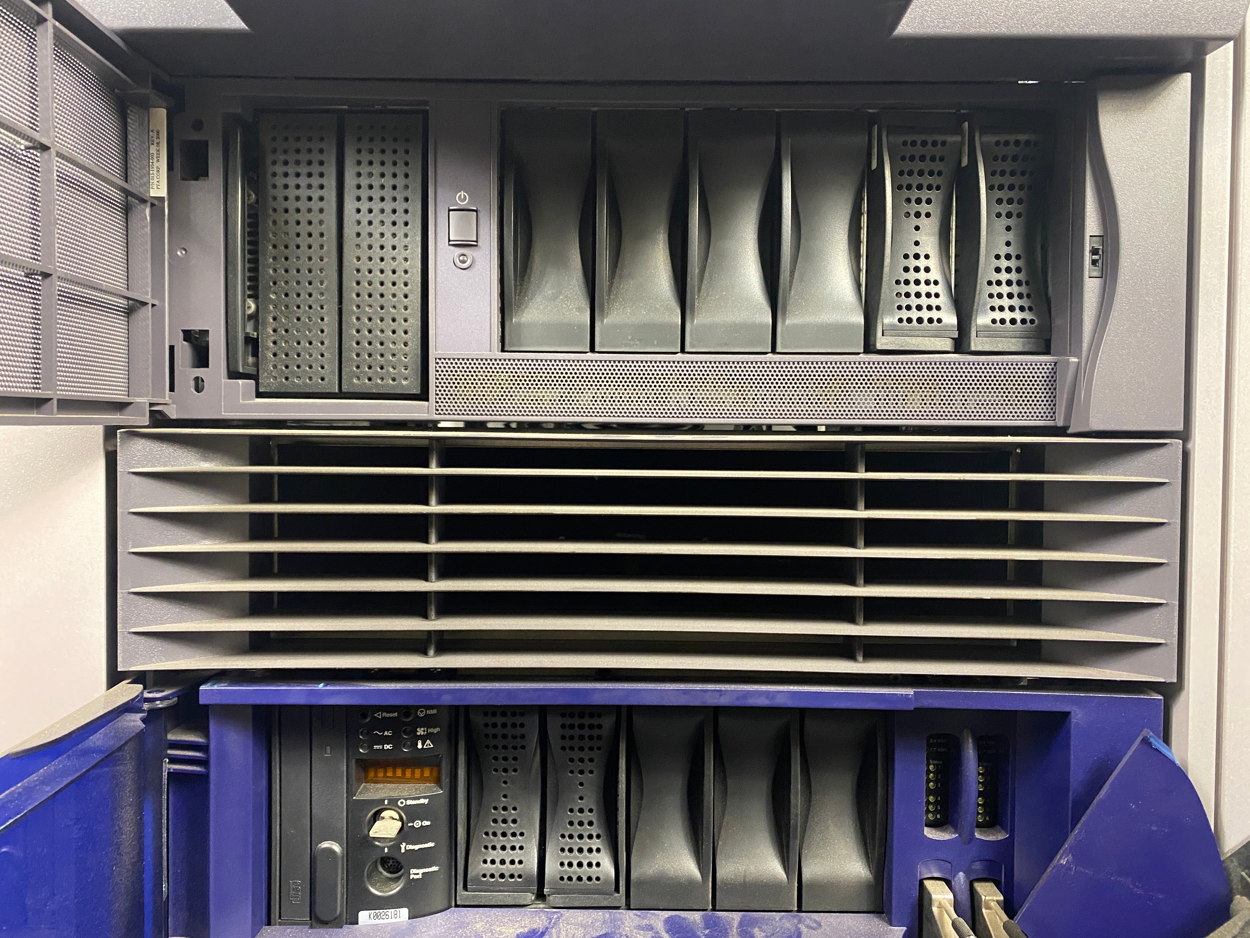 Silicon Graphics SGI Origin 2400 Vintage Server Supercomputer