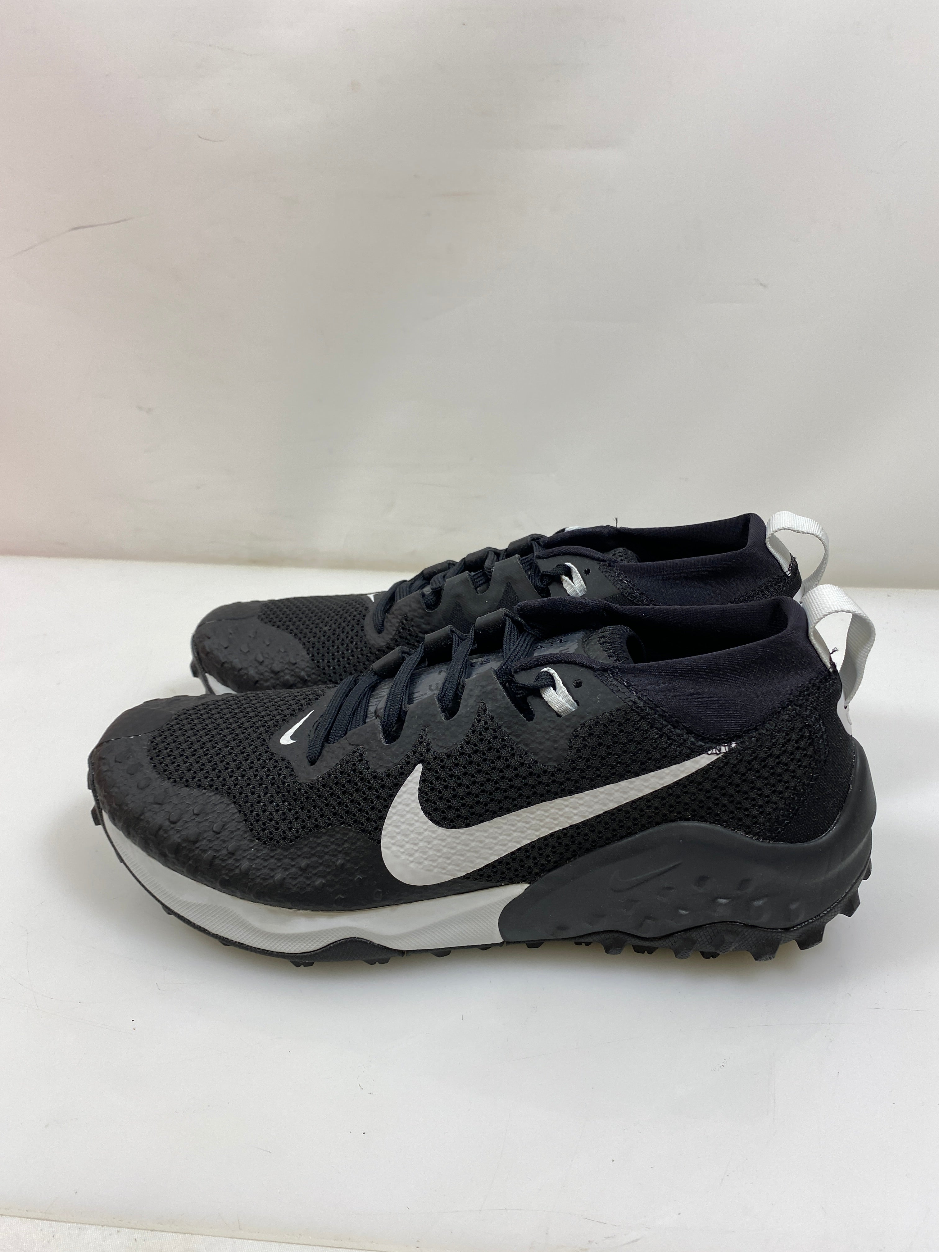 Women's Nike Wildhorse 7 Black Running Shoes Size 10