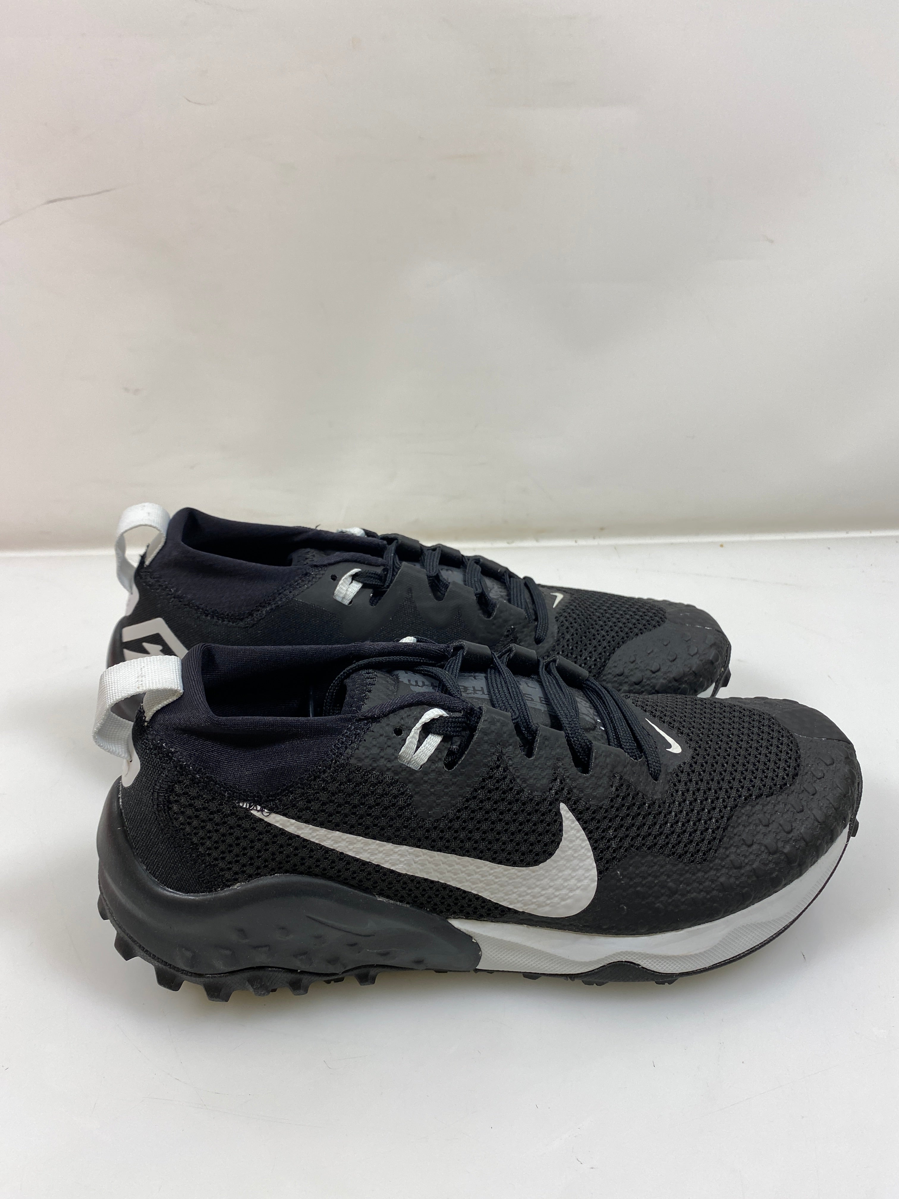 Women's Nike Wildhorse 7 Black Running Shoes Size 8.5
