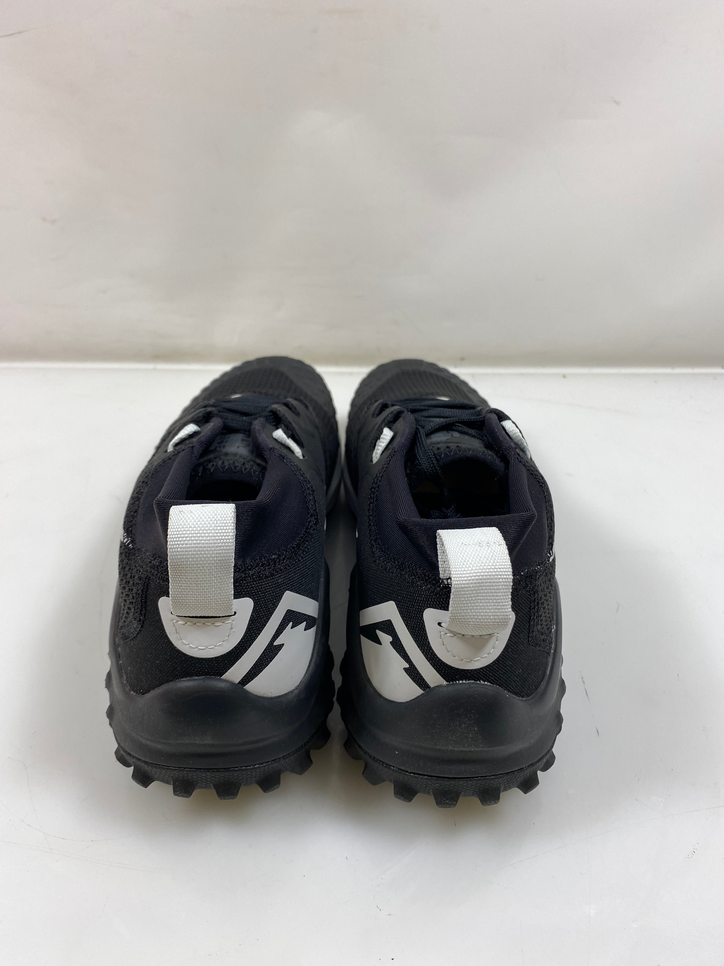 Women's Nike Wildhorse 7 Black Running Shoes Size 8.5