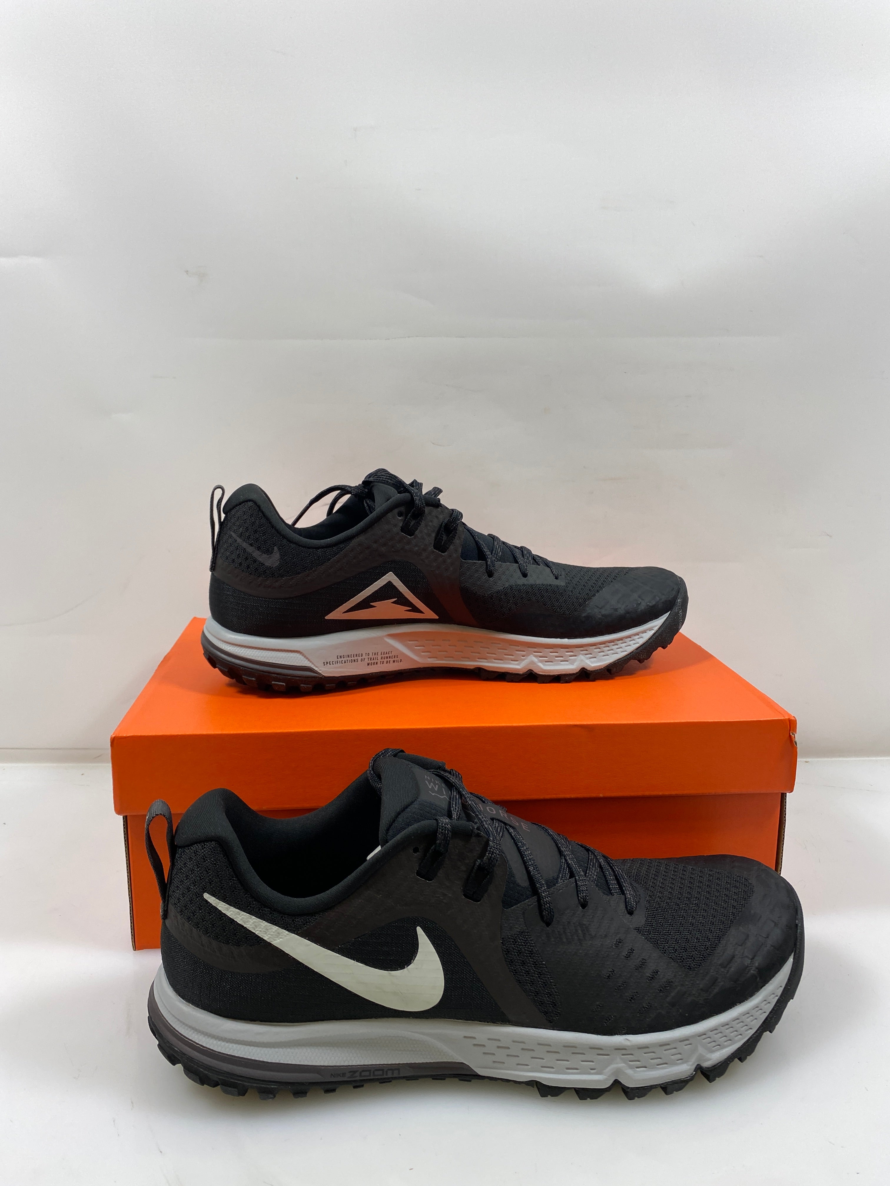 Women's Nike Air Zoom Wildhorse 5 Black Running Shoes Size 11.5