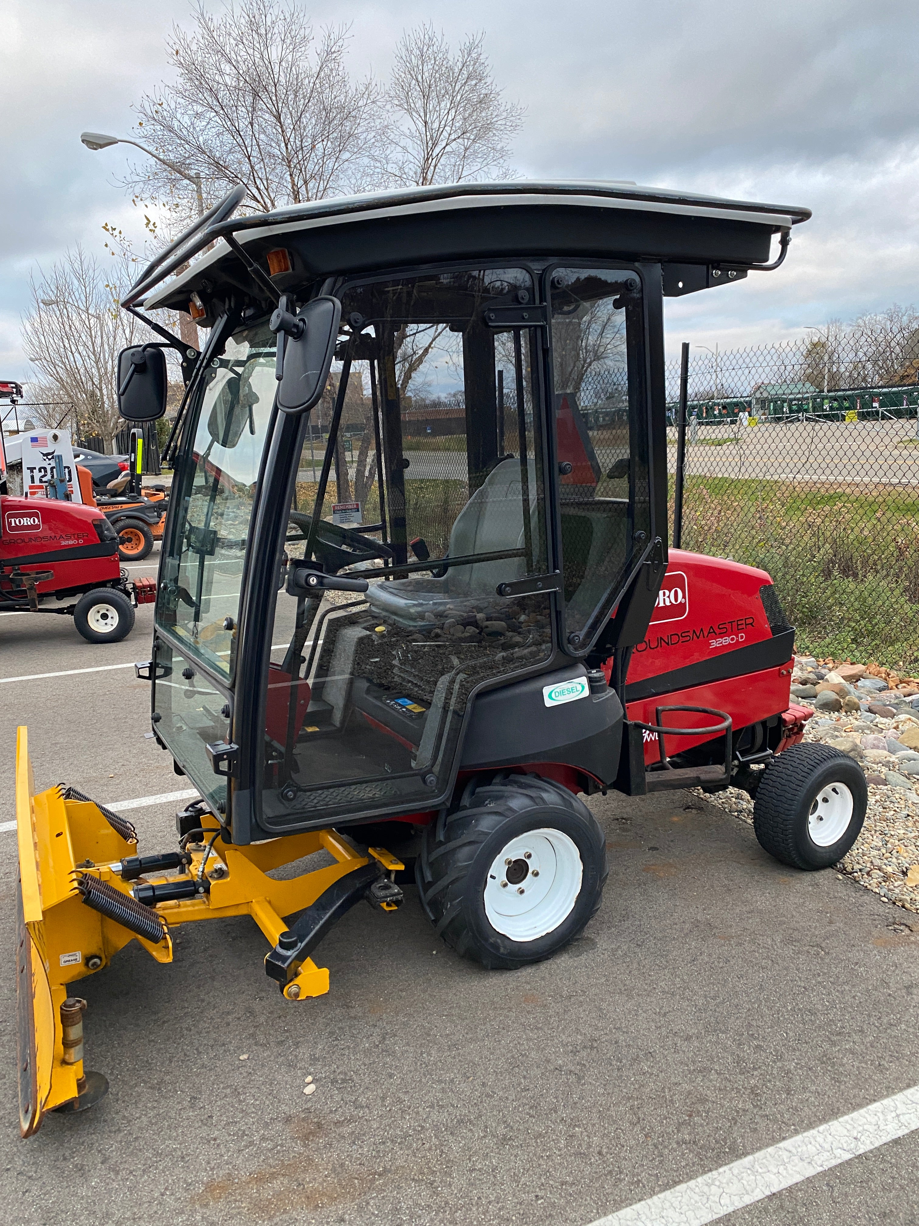 2016 Toro Groundsmaster 3280-D 4WD Traction Unit With Cab and 5' Blade