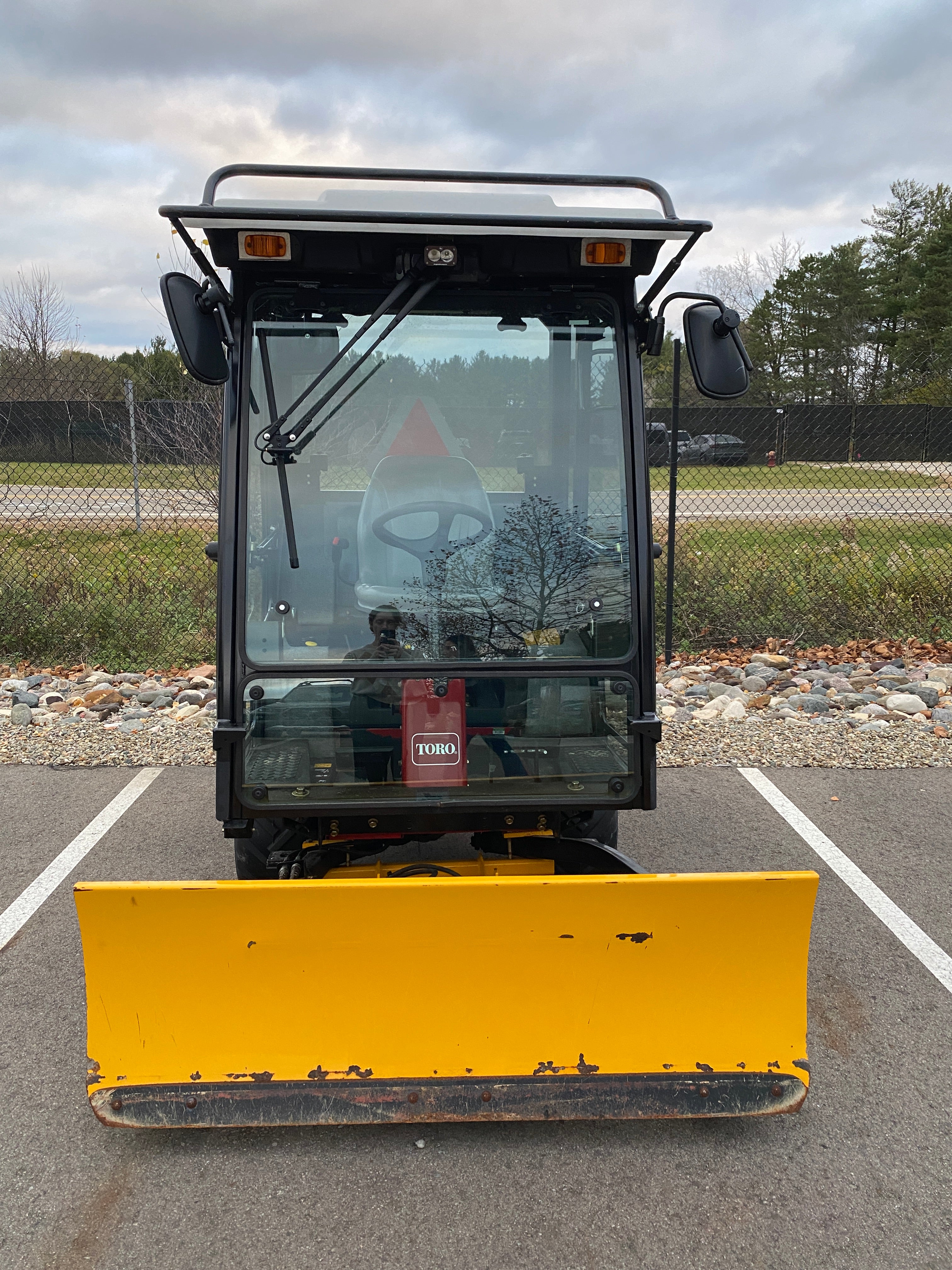 2016 Toro Groundsmaster 3280-D 4WD Traction Unit With Cab and 5' Blade