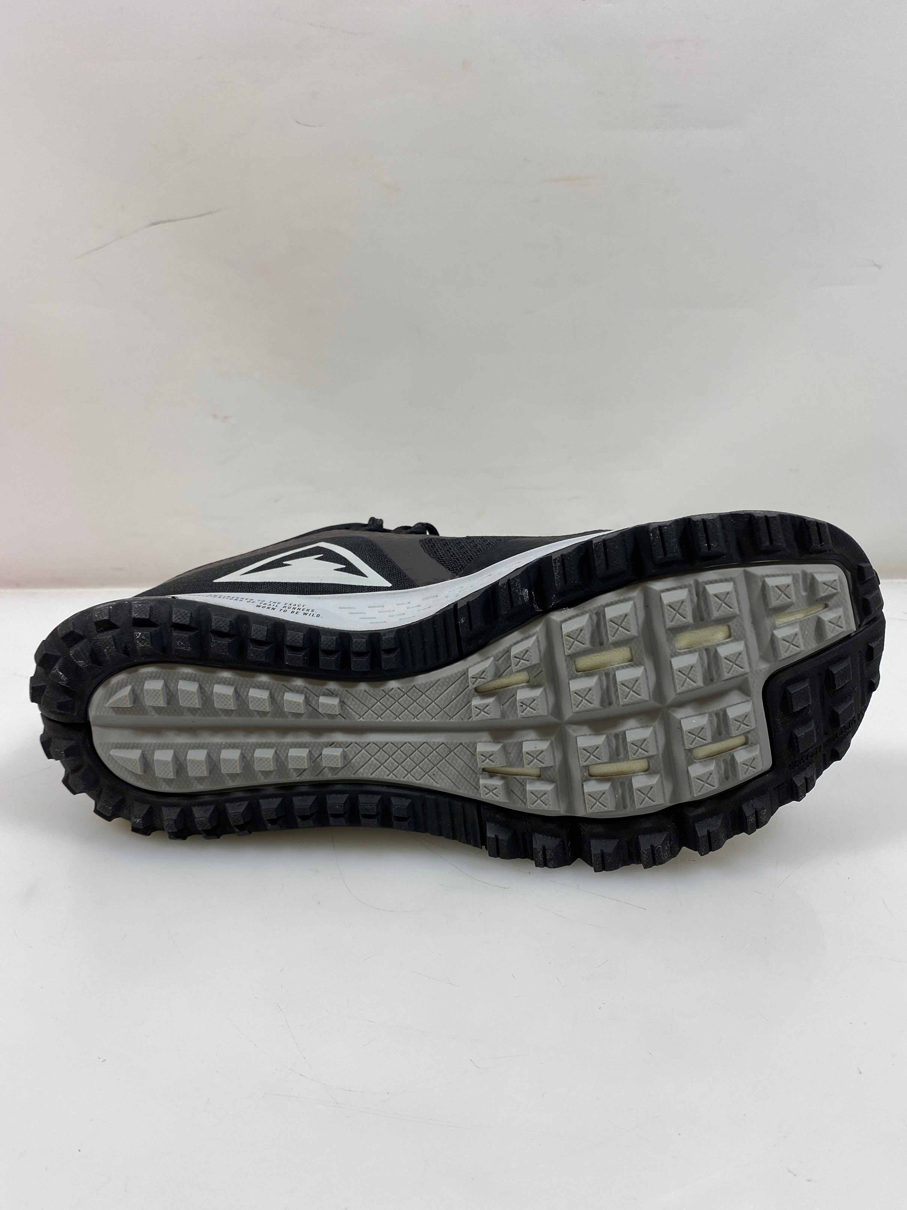 Women's Nike Air Zoom Wildhorse 5 Black Running Shoes Size 11.5