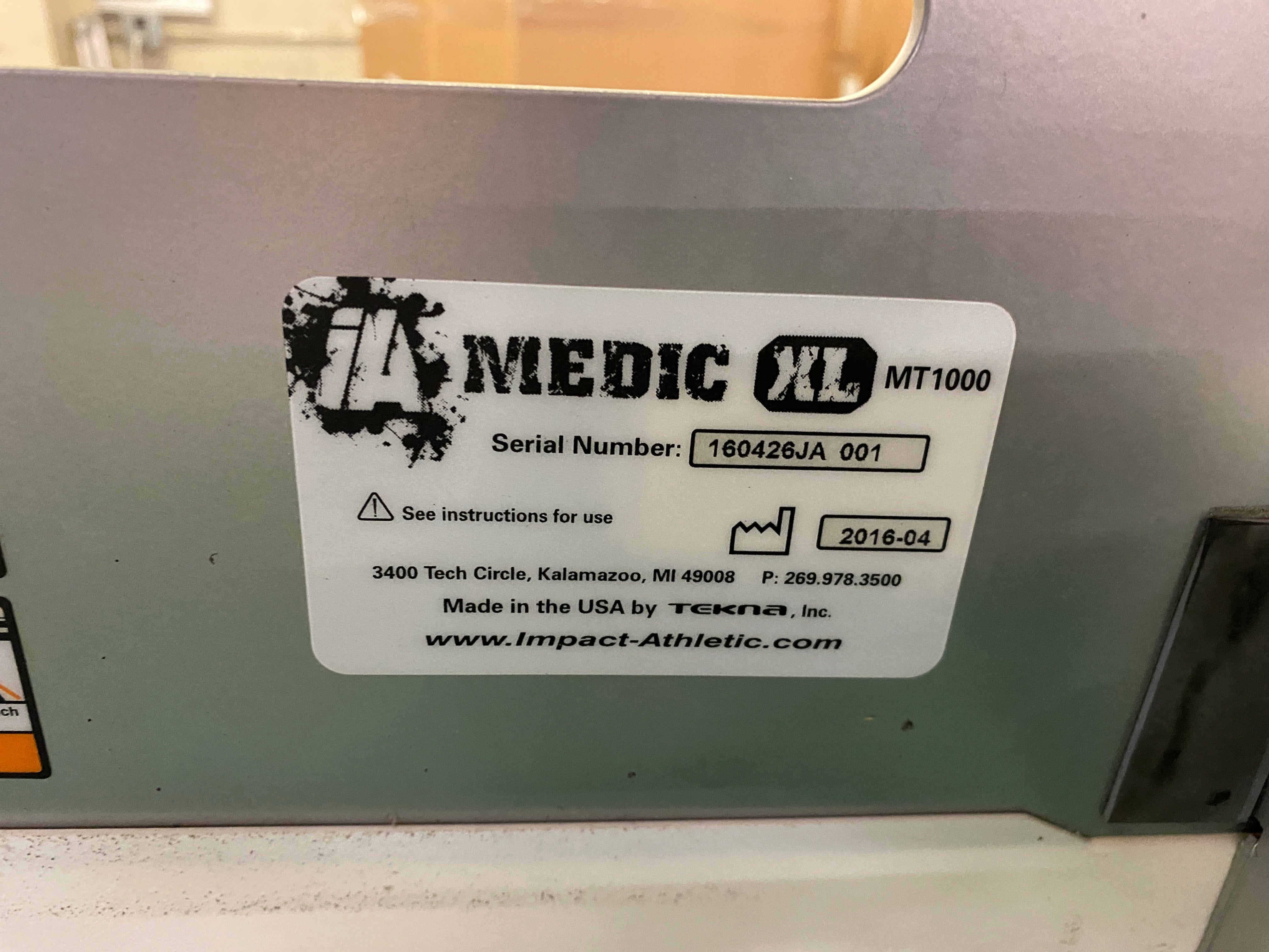IA Medic XL #MT1000 Folding Rolling Table #1