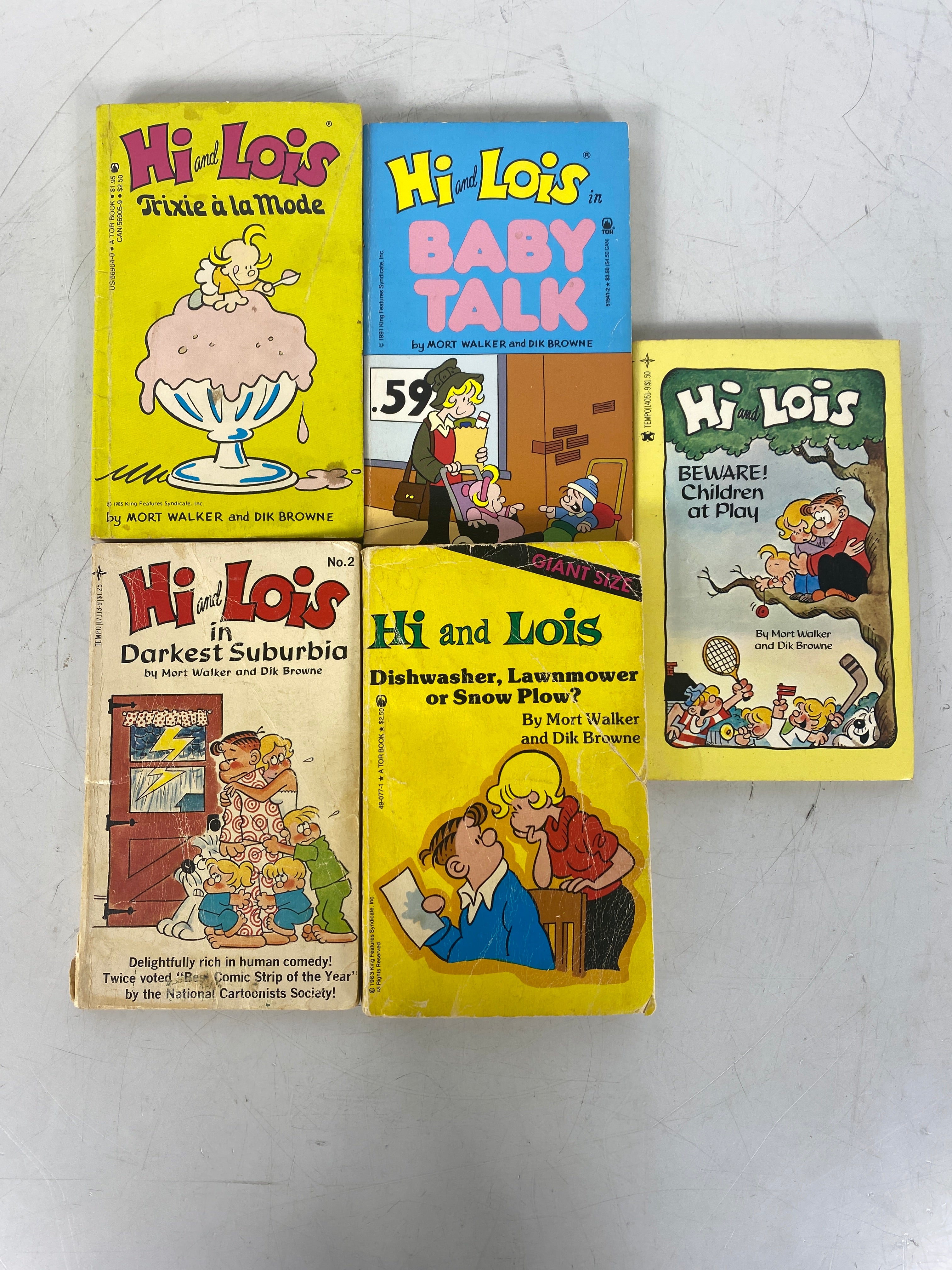 Lot of 5 Hi and Lois Paperback Books Mort Walker Dik Browne SC