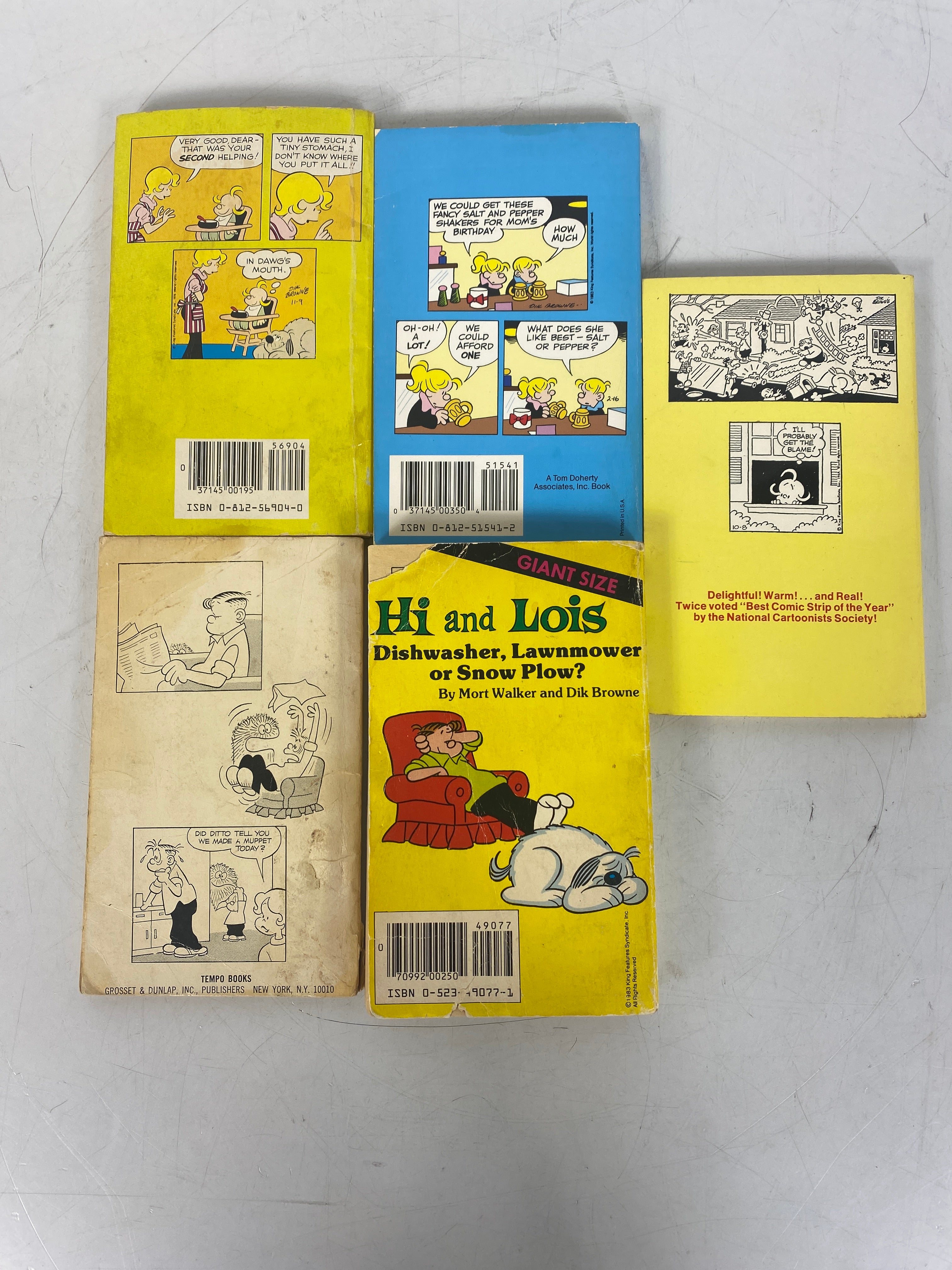 Lot of 5 Hi and Lois Paperback Books Mort Walker Dik Browne SC