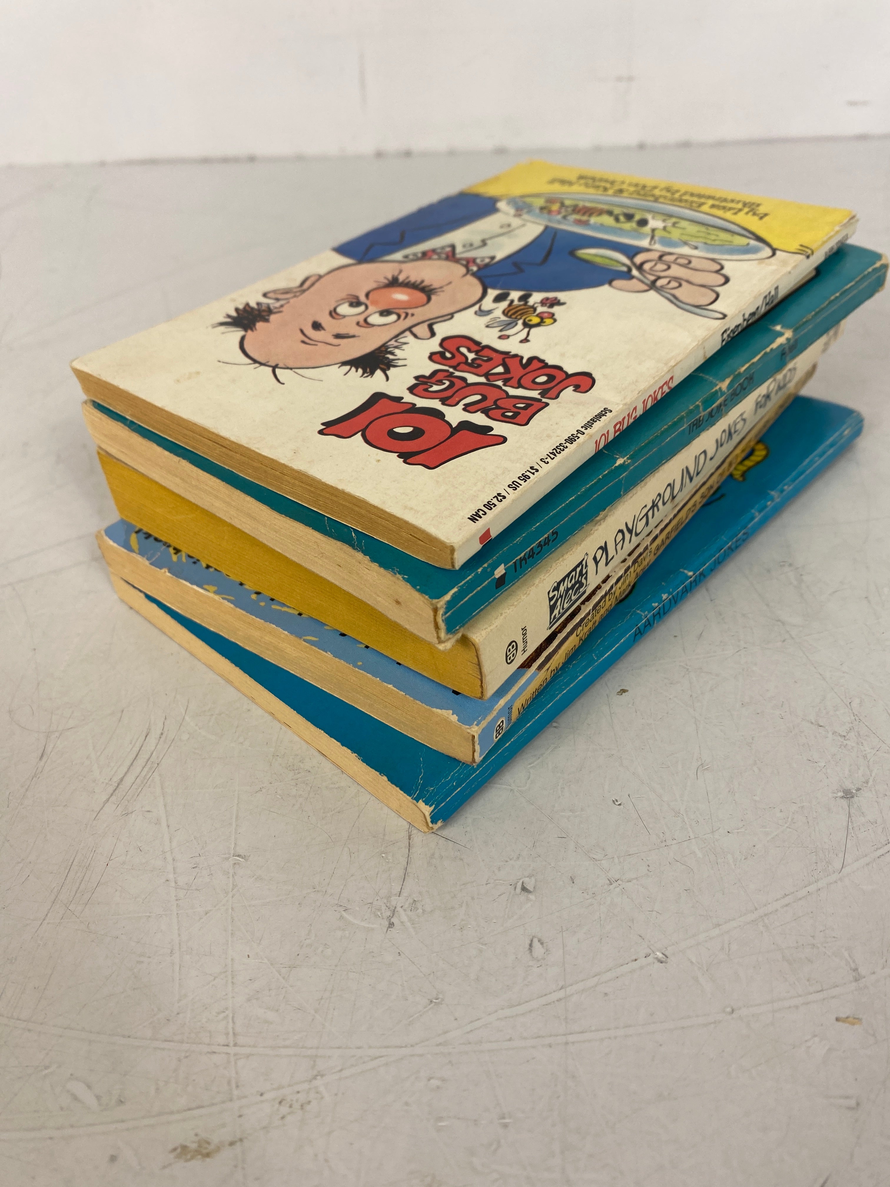 Lot of 5 Paperback Joke Books 1970s-1990s SC