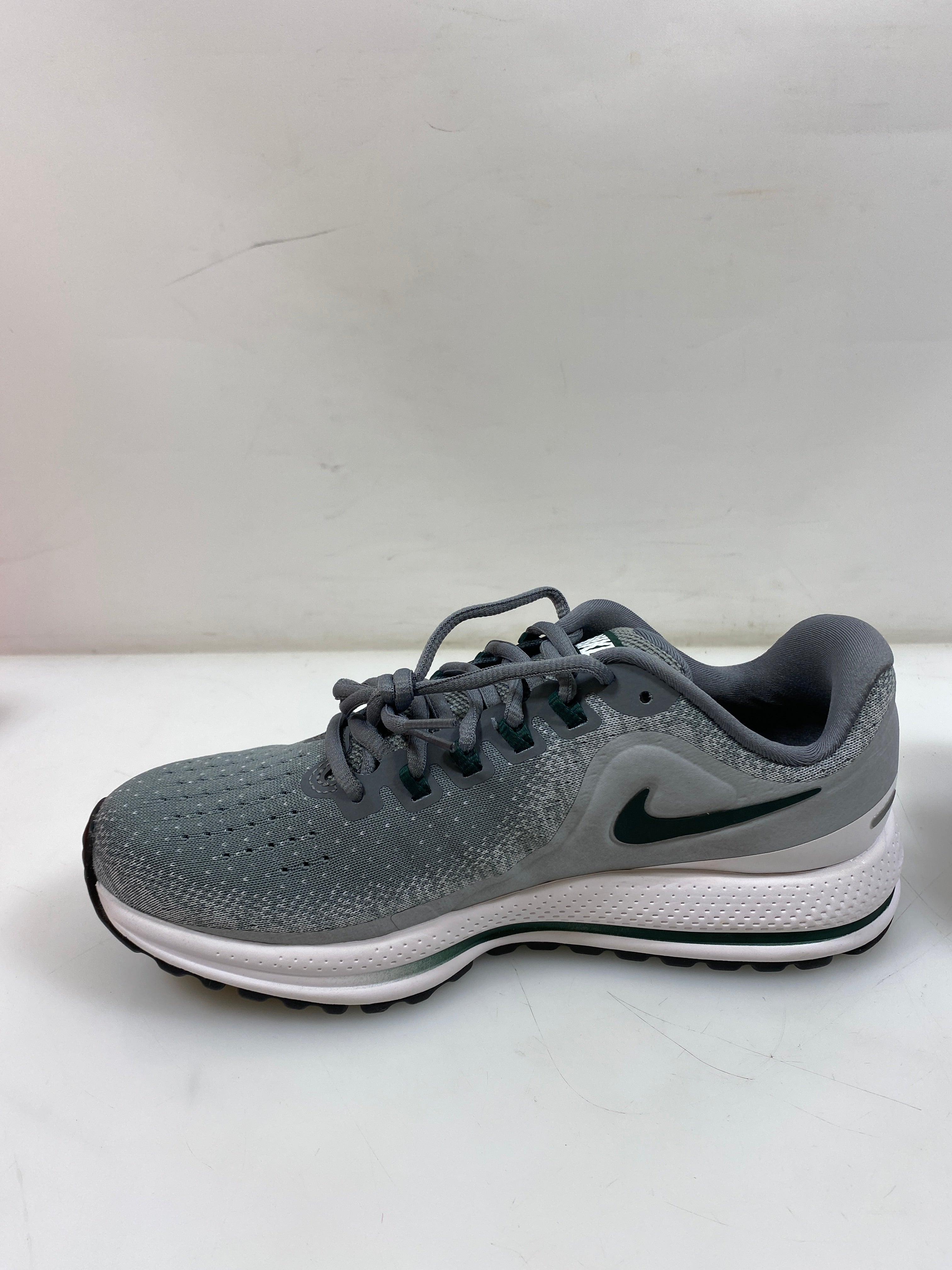 Nike Air Zoom Vomero 13 TB Women's Running Shoe Size 7