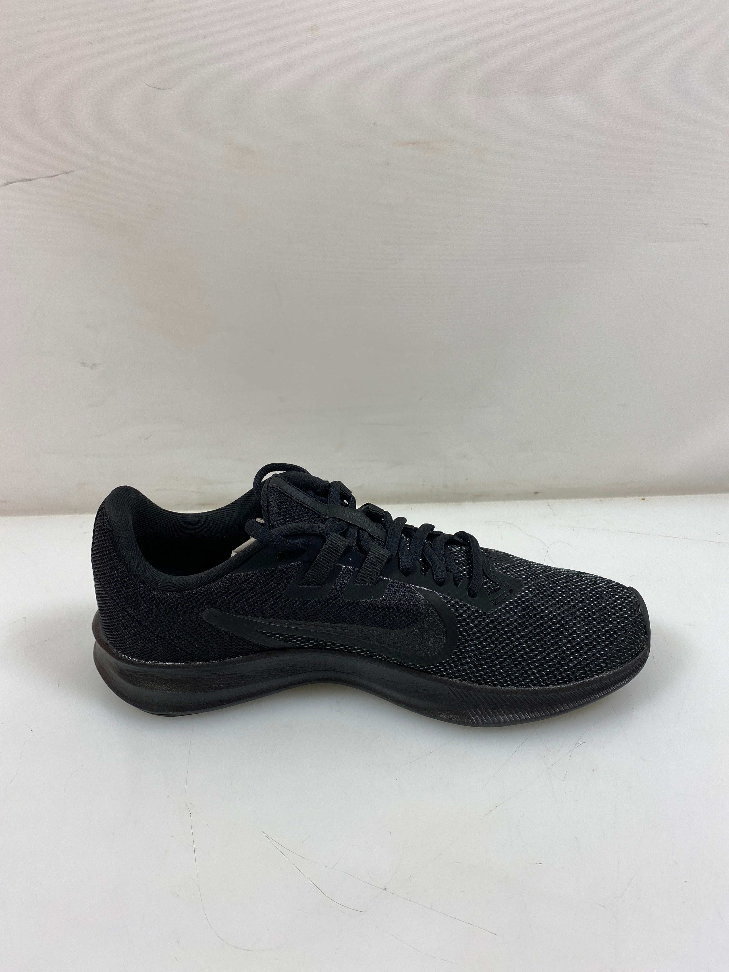 Nike Downshifter 9 Black Running Shoes Women's Size 7.5