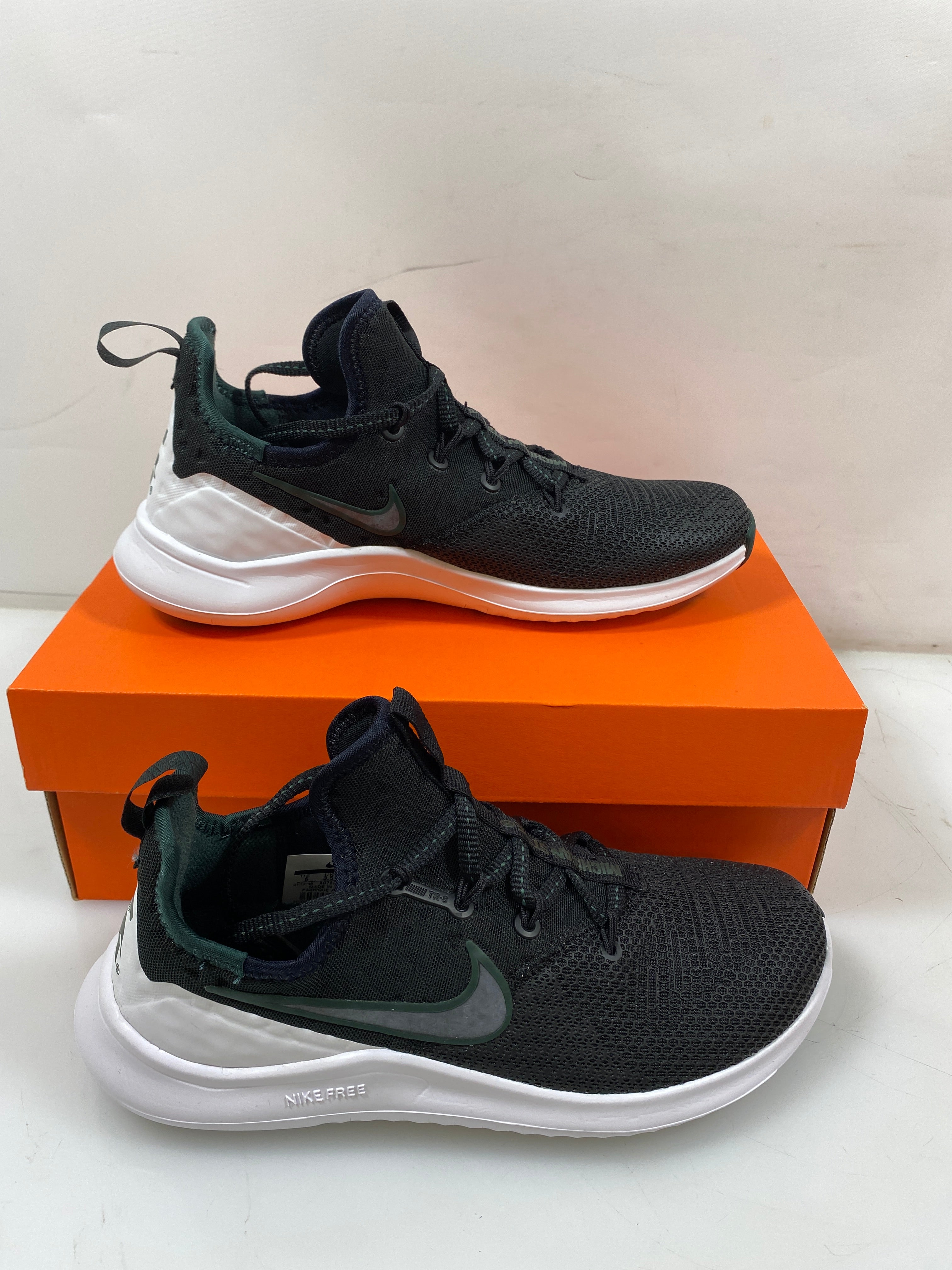 Nike Black Free TR 8 Michigan ST Shoes Women's Size 6