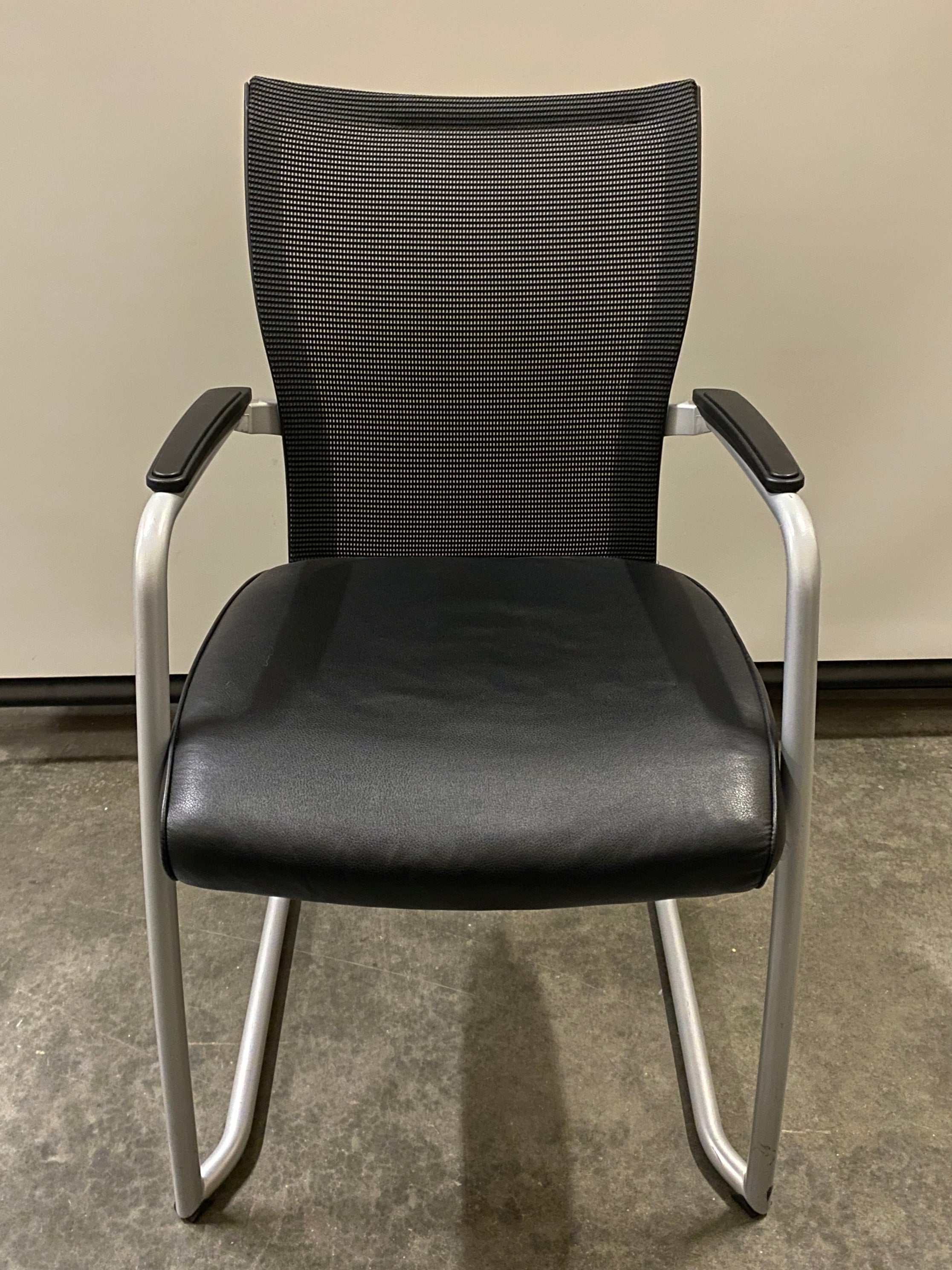 Haworth #060821 Black Metal Frame Chair