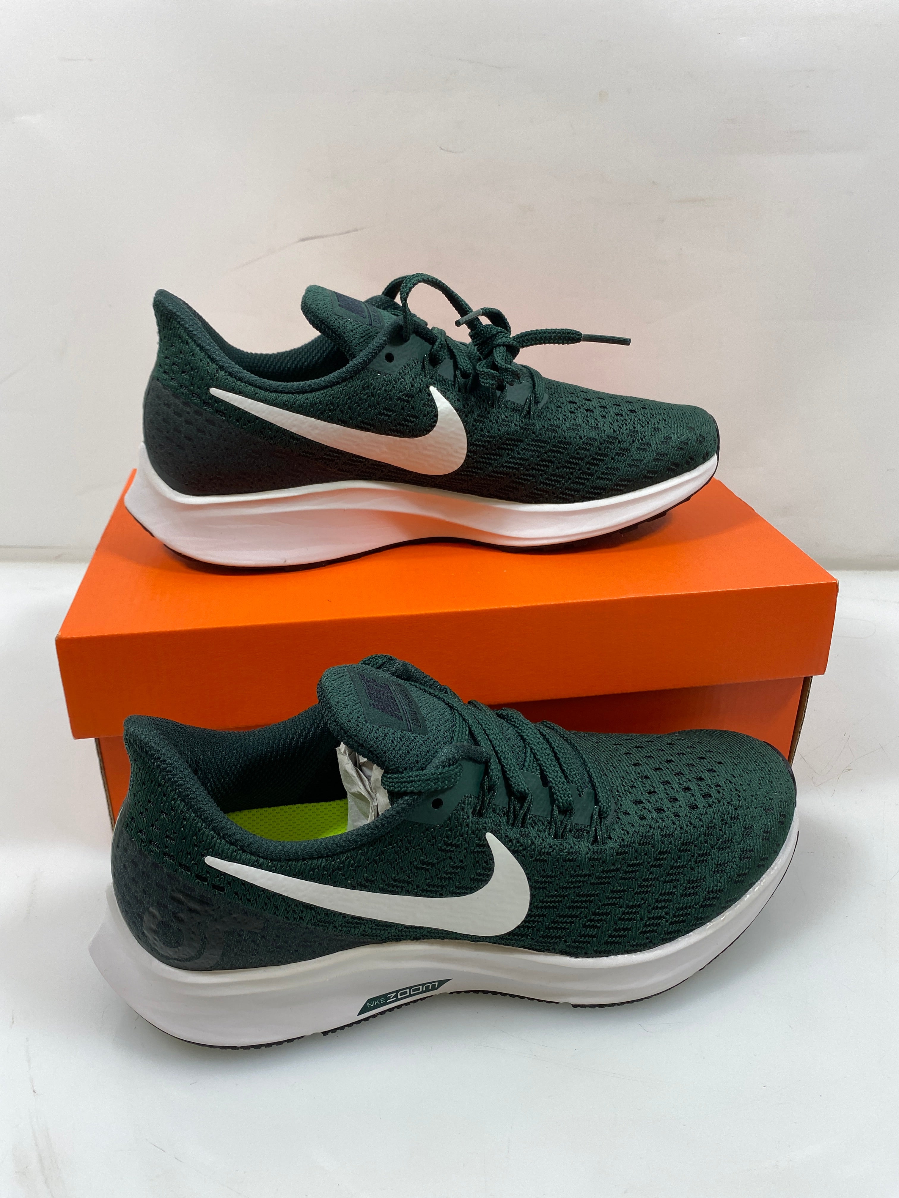Nike Green Air Zoom Pegasus 35 TB Running Shoes Women's Size 6