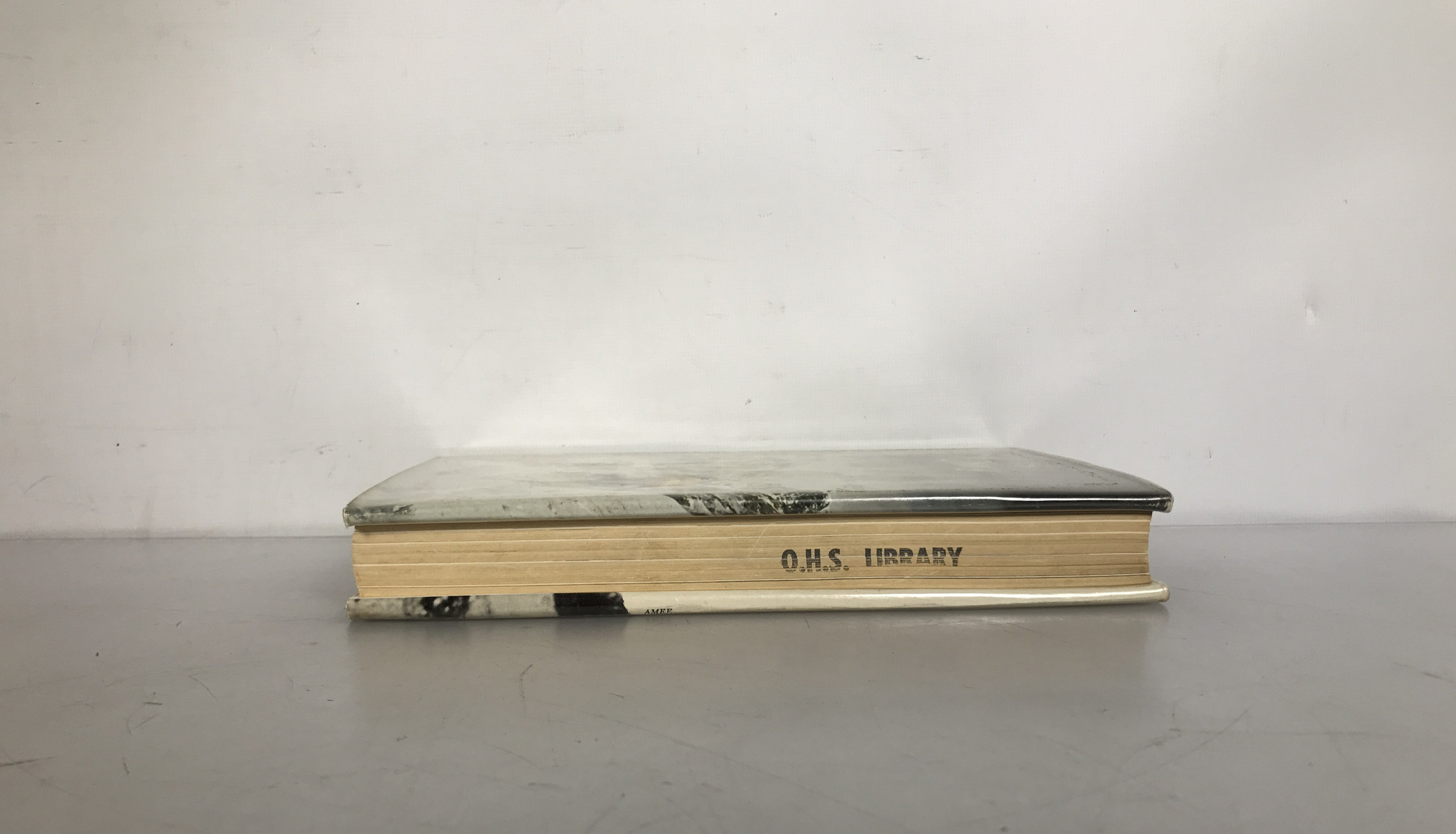 Everest Diary by John D. McCallum First Printing 1966 HC DJ