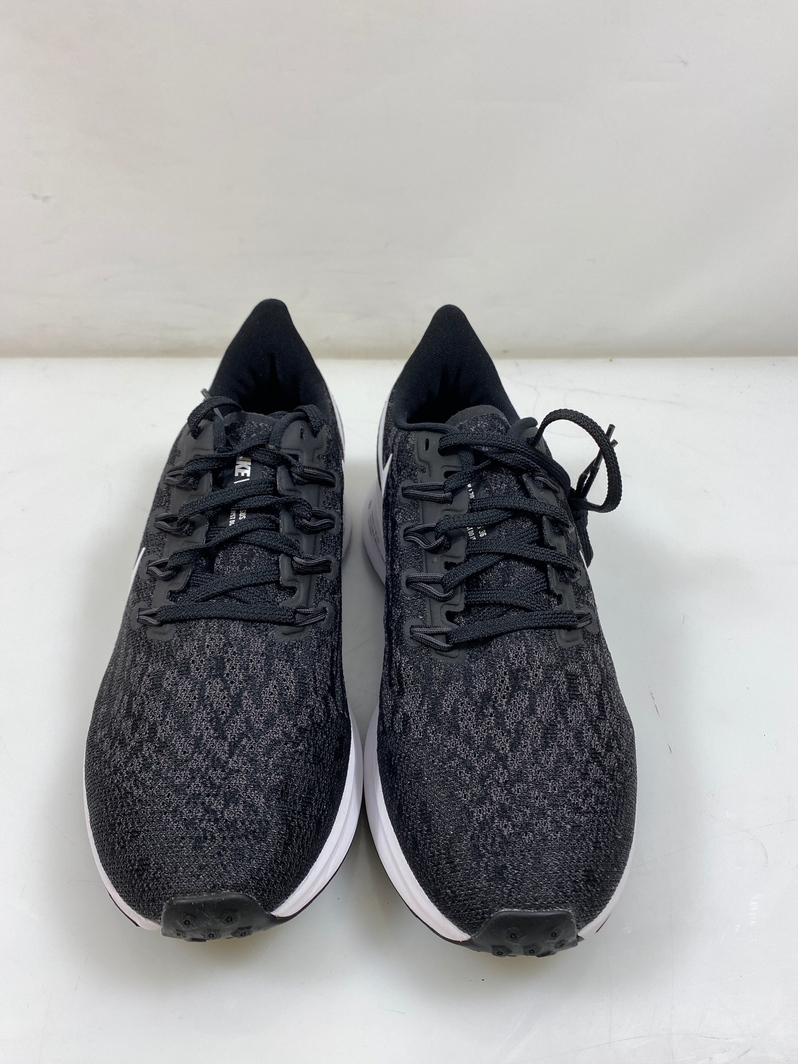 Nike Air Zoom Pegasus 36 Black Running Shoes Women's Size 7.5