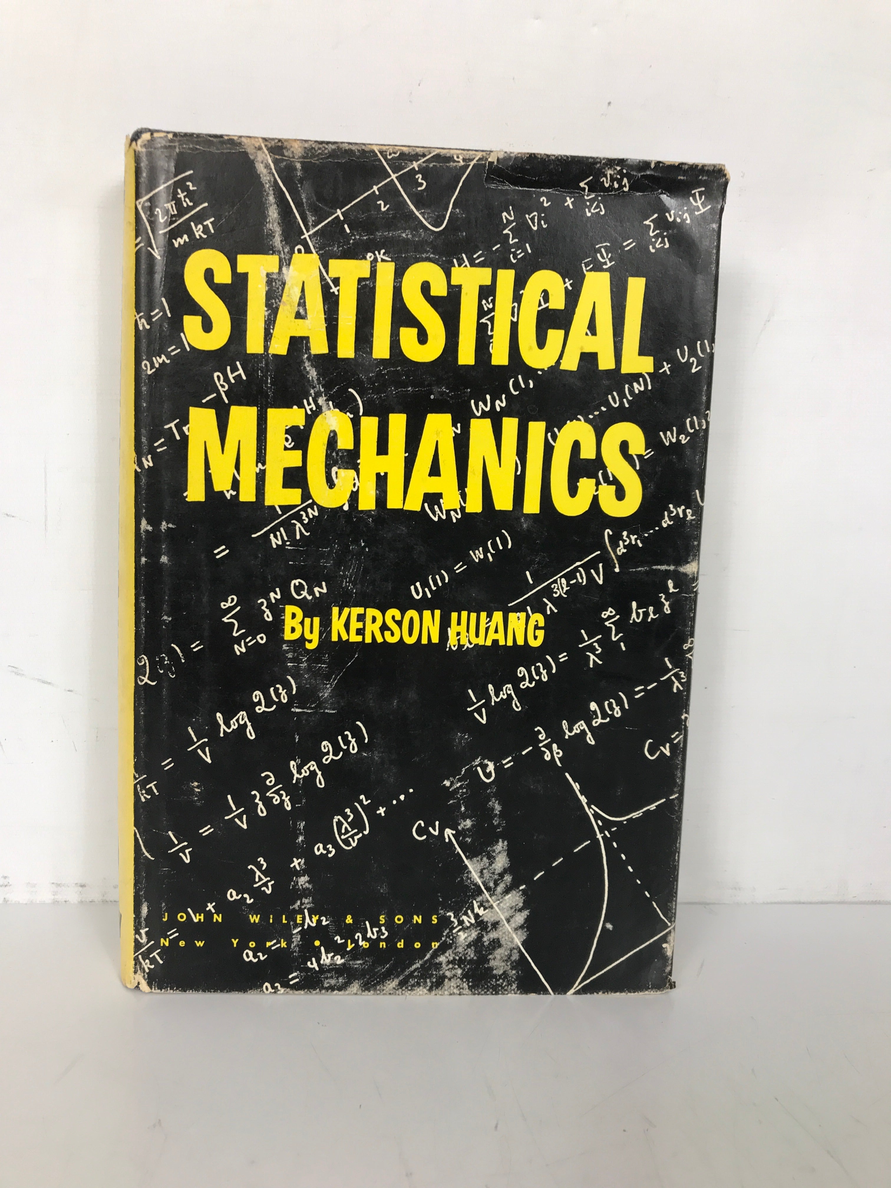 Statistical Mechanics Kerson Huang 1967 4th Printing HC DJ