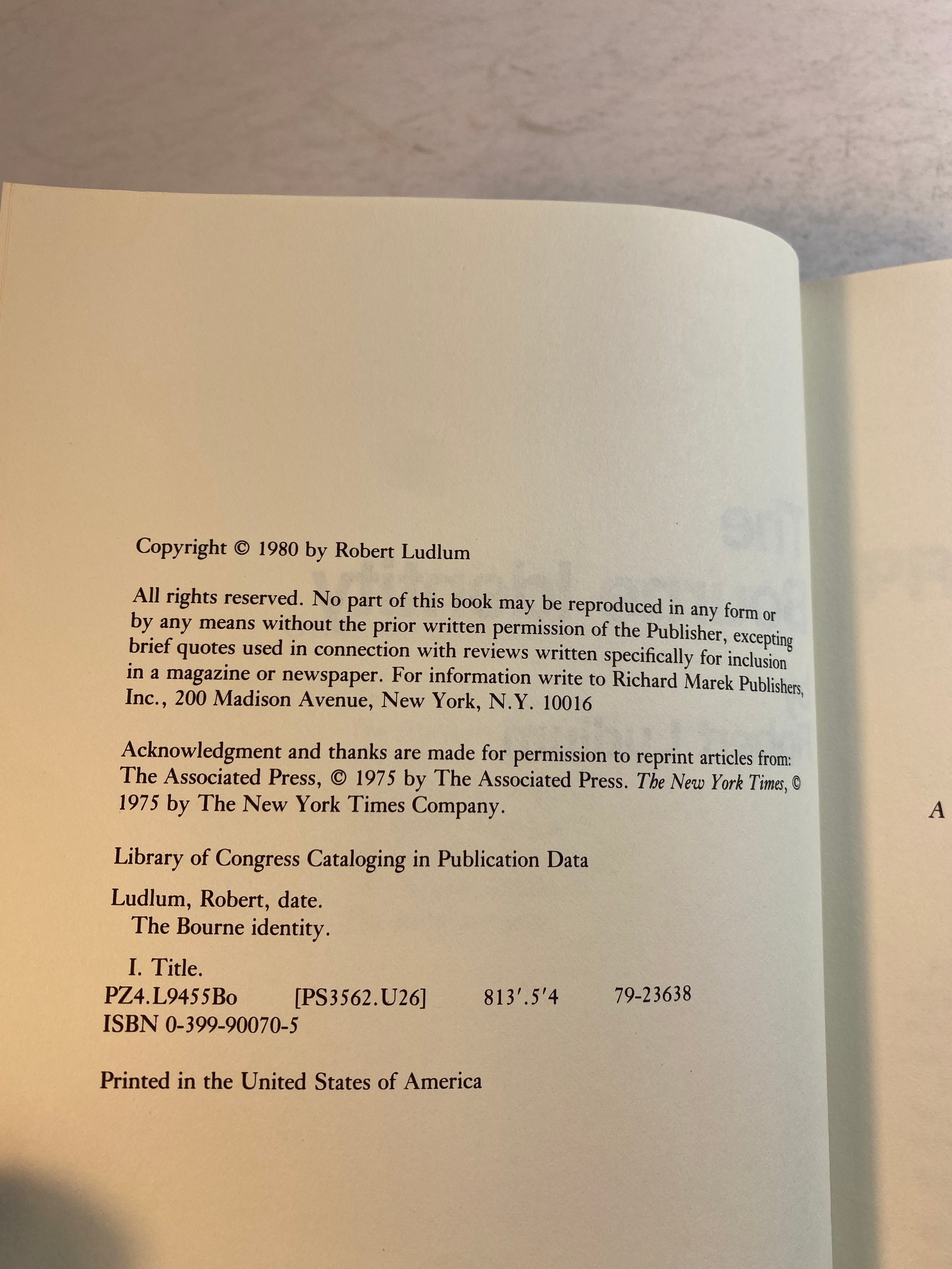 Bourne Identity Robert Ludlow HCDJ 1980