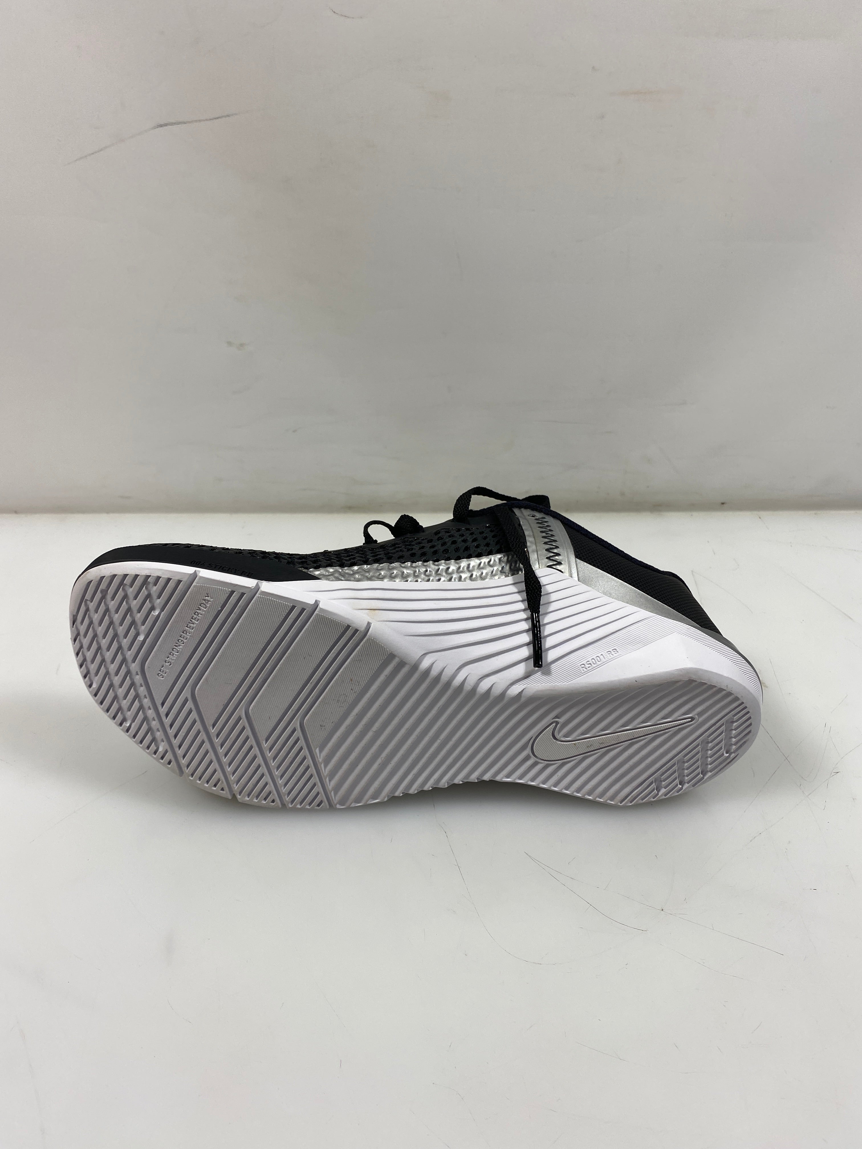 Women's Nike Metcon 6 Black Training Shoes Size 7.5