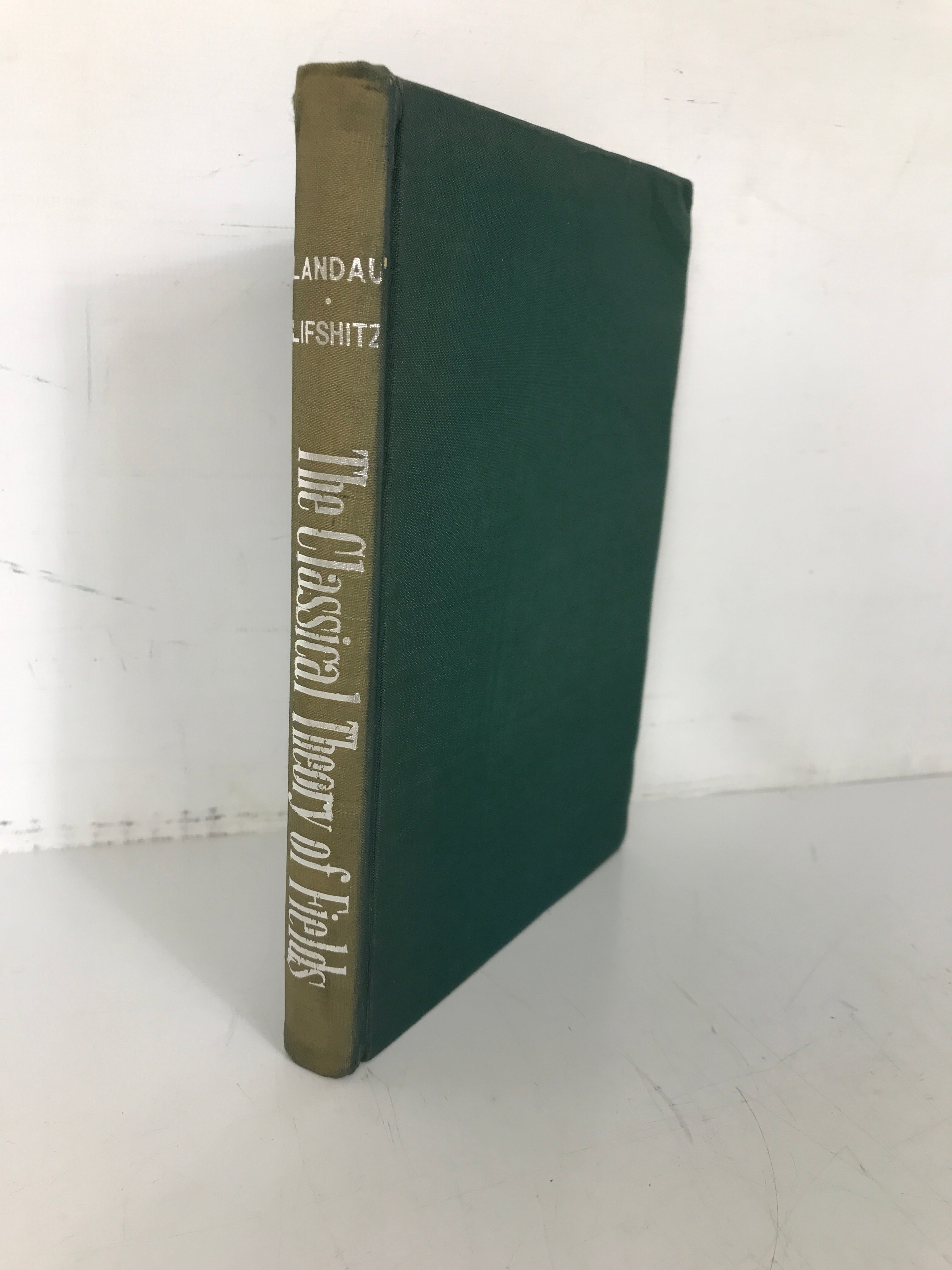 The Classical Theory of Fields Landau/Lifshitz 1959 2nd Print HC