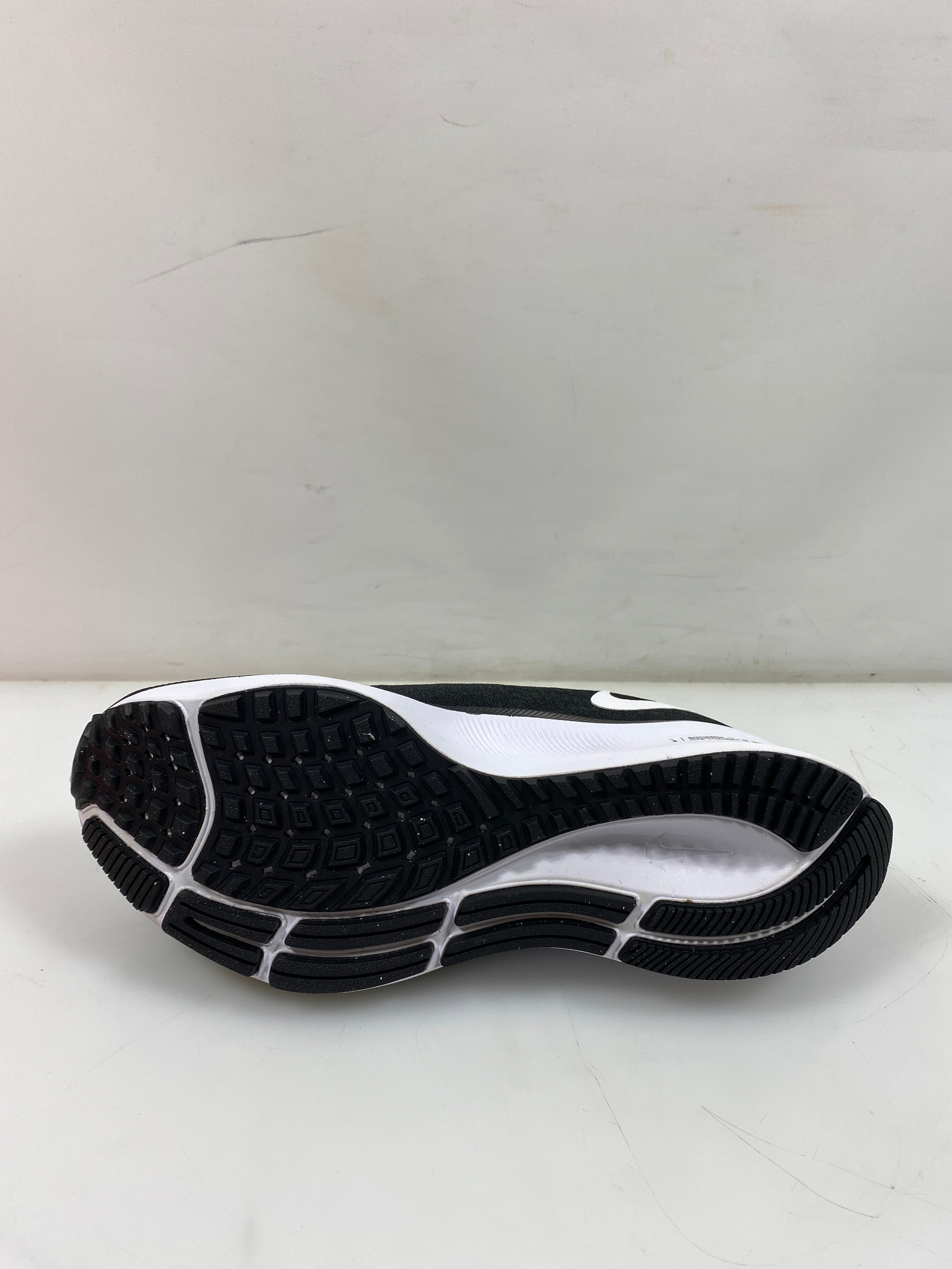 Women's Nike Air Zoom Pegasus 37 Black Running Shoes Size 6.5