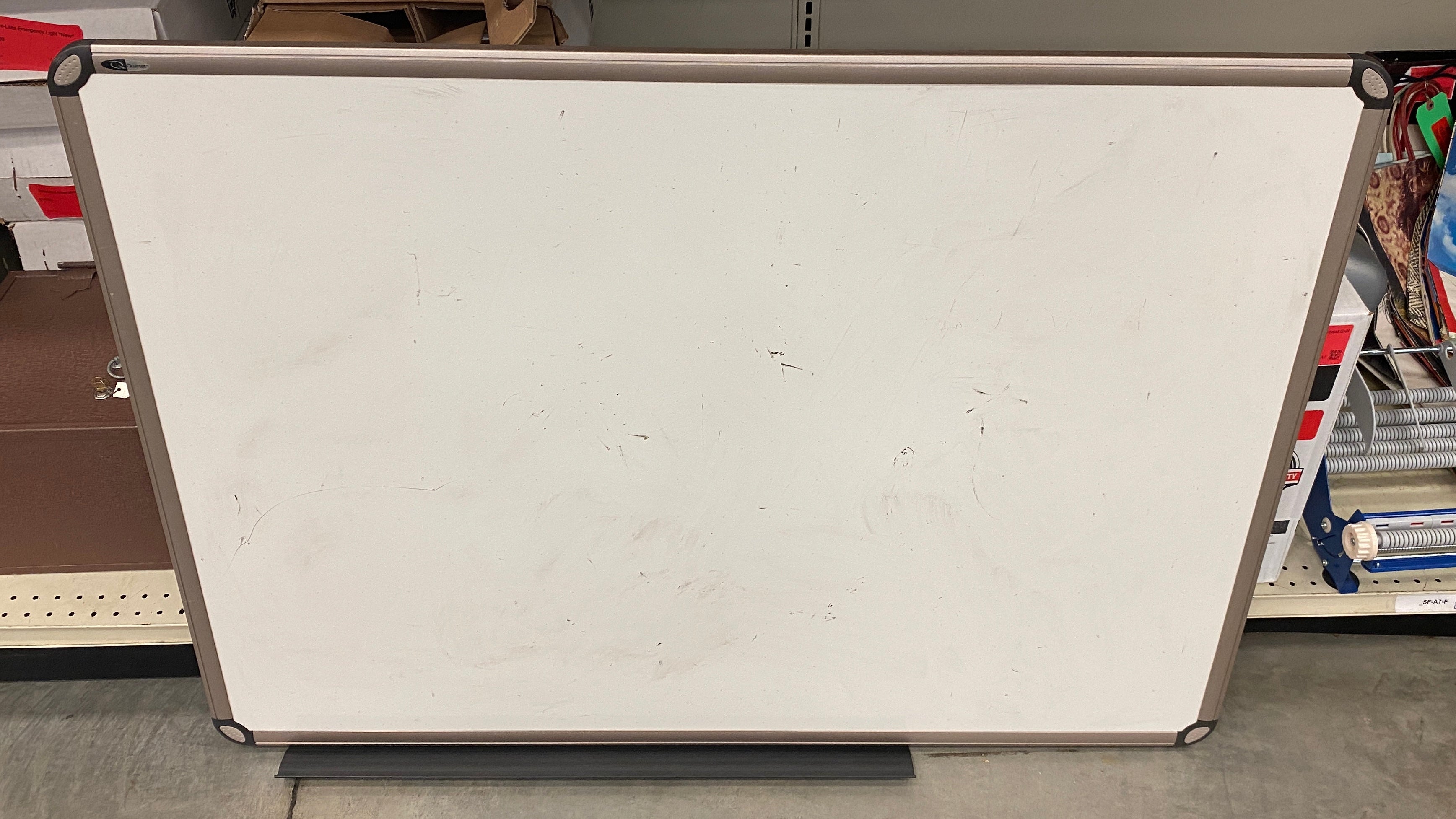 Quartet Rounded Corner Framed Whiteboard w/ Ledge