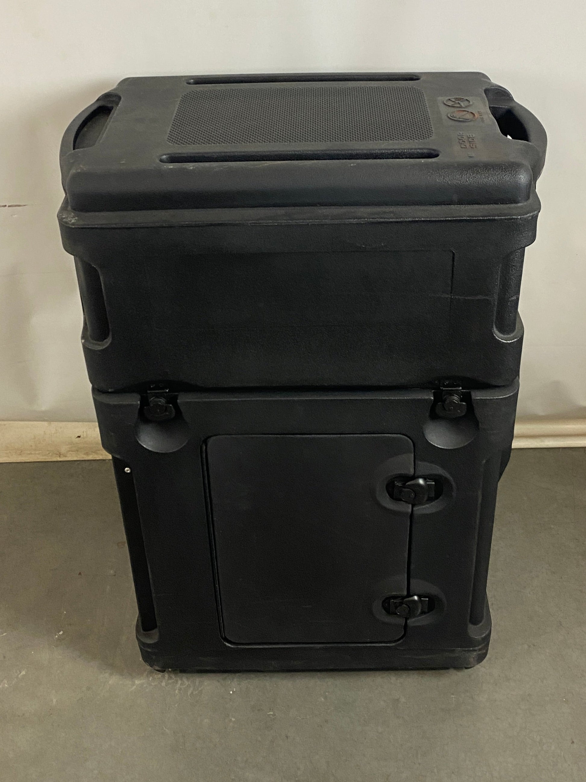 Presentation Board Set w/ Black Hard Side Carrying Case