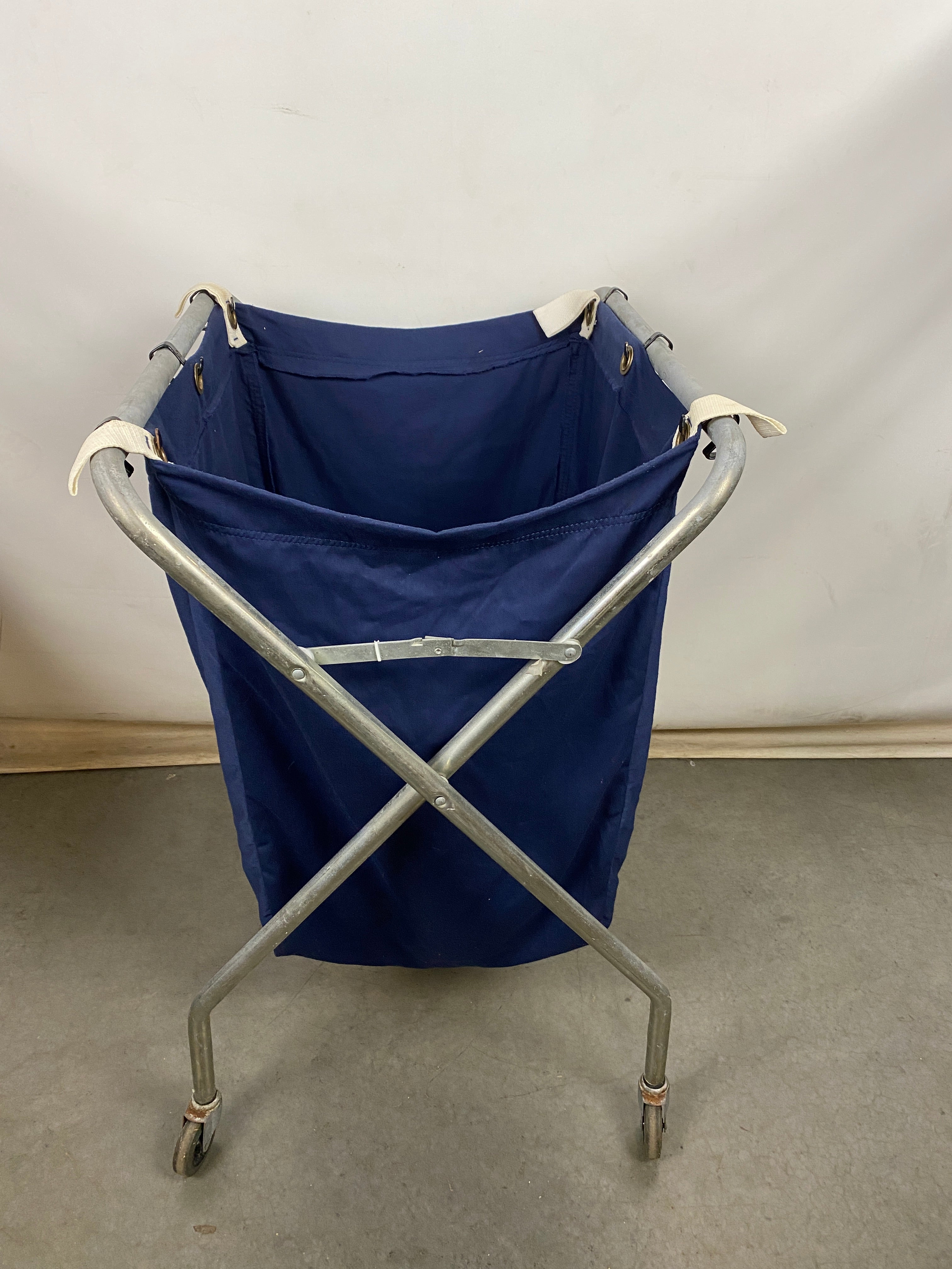 American Hotel Register Portable Folding Linen Cart