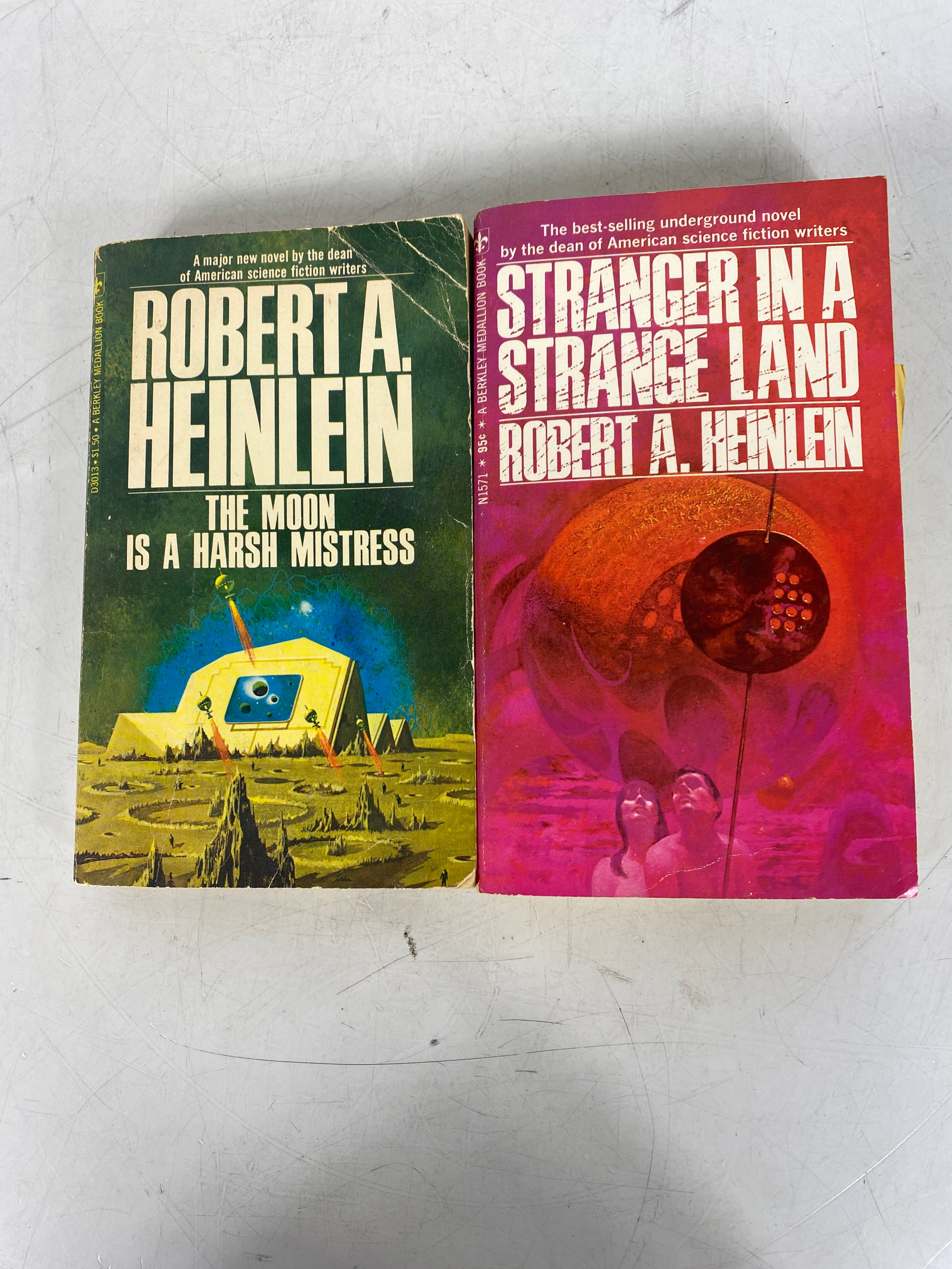 Robert Heinlein 2 paperback book lot Stranger in a Strange Land SC