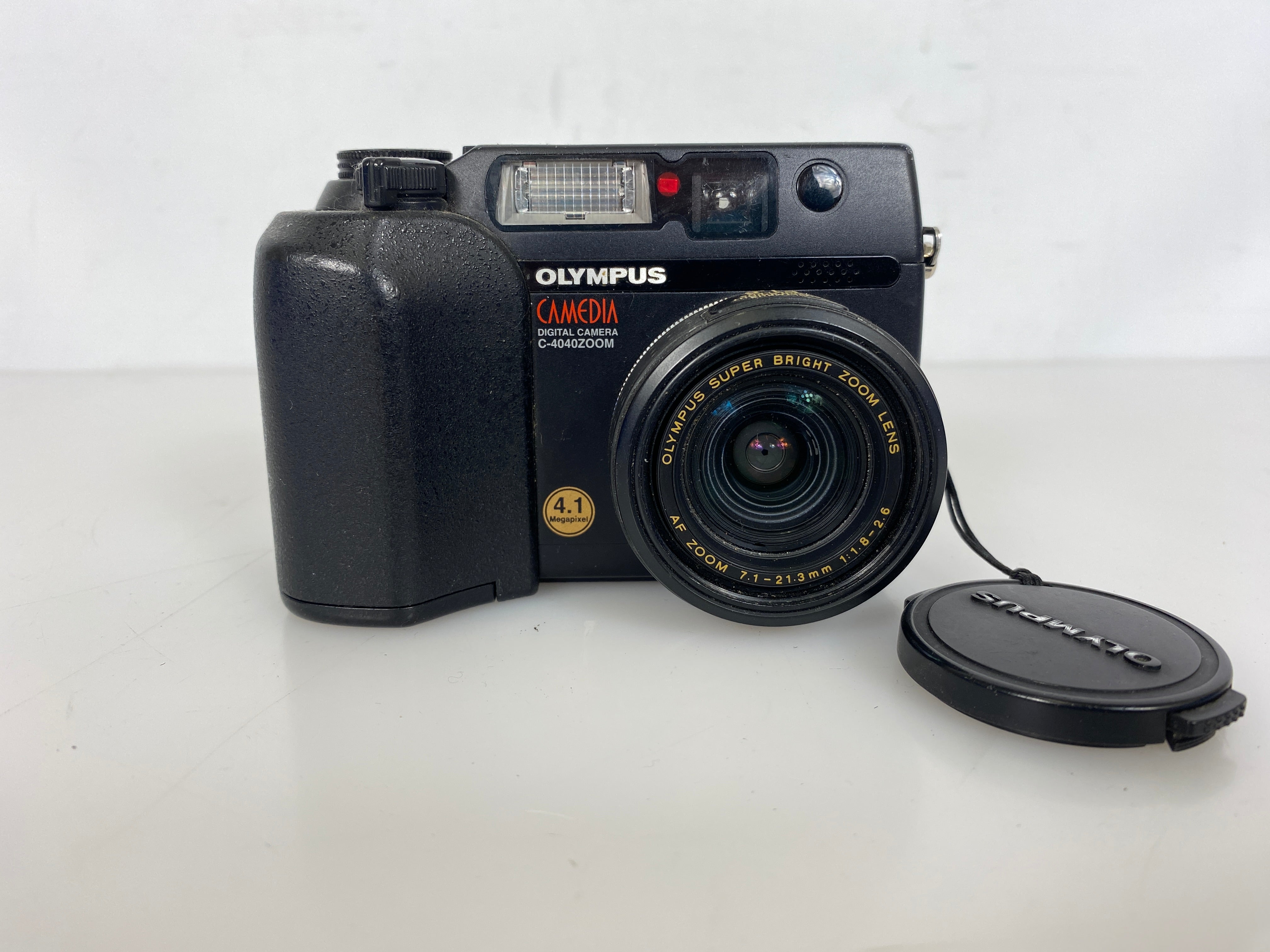 Olmpus C-4040Zoom Digital Camera