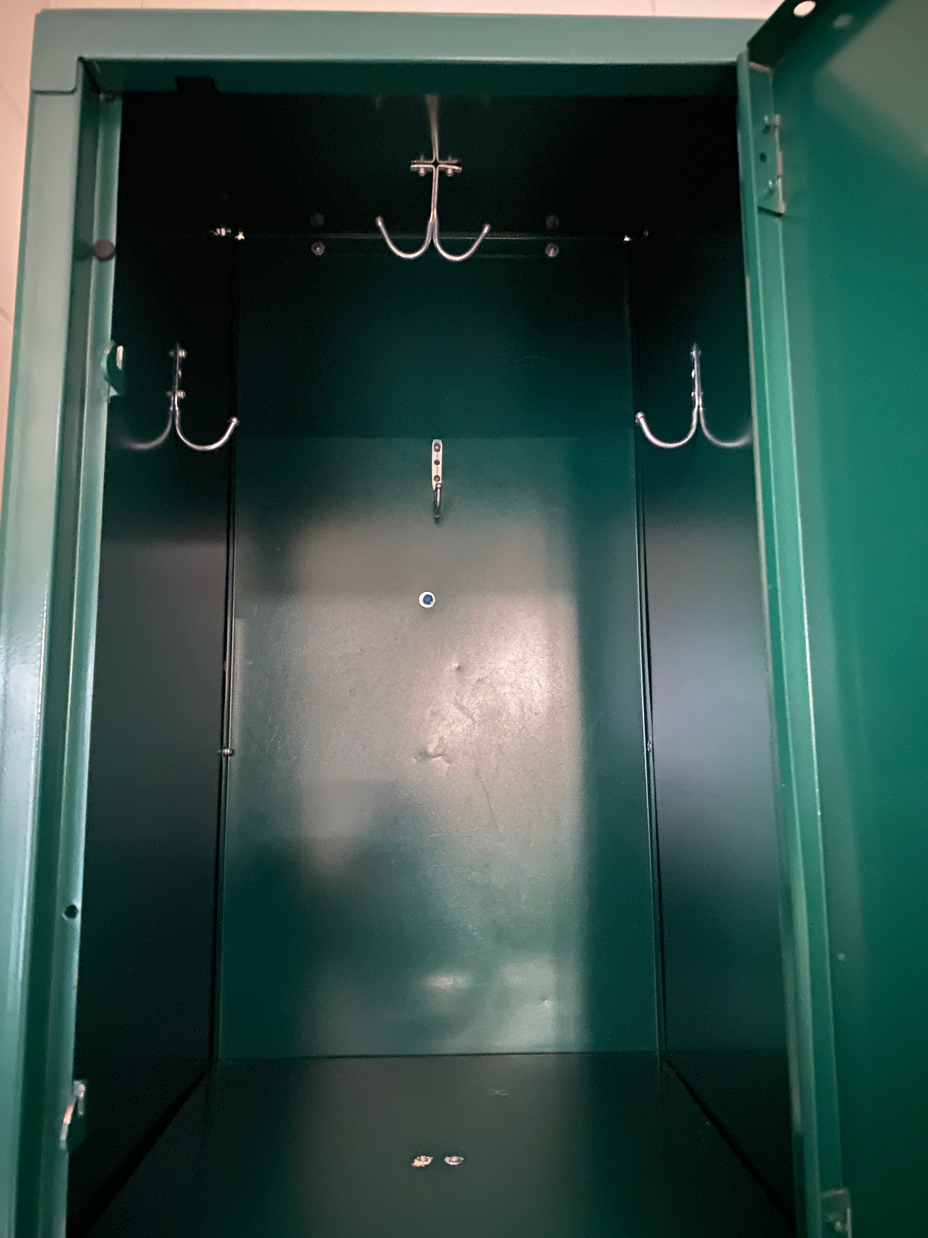 Gym Lockers With Public Locks #1