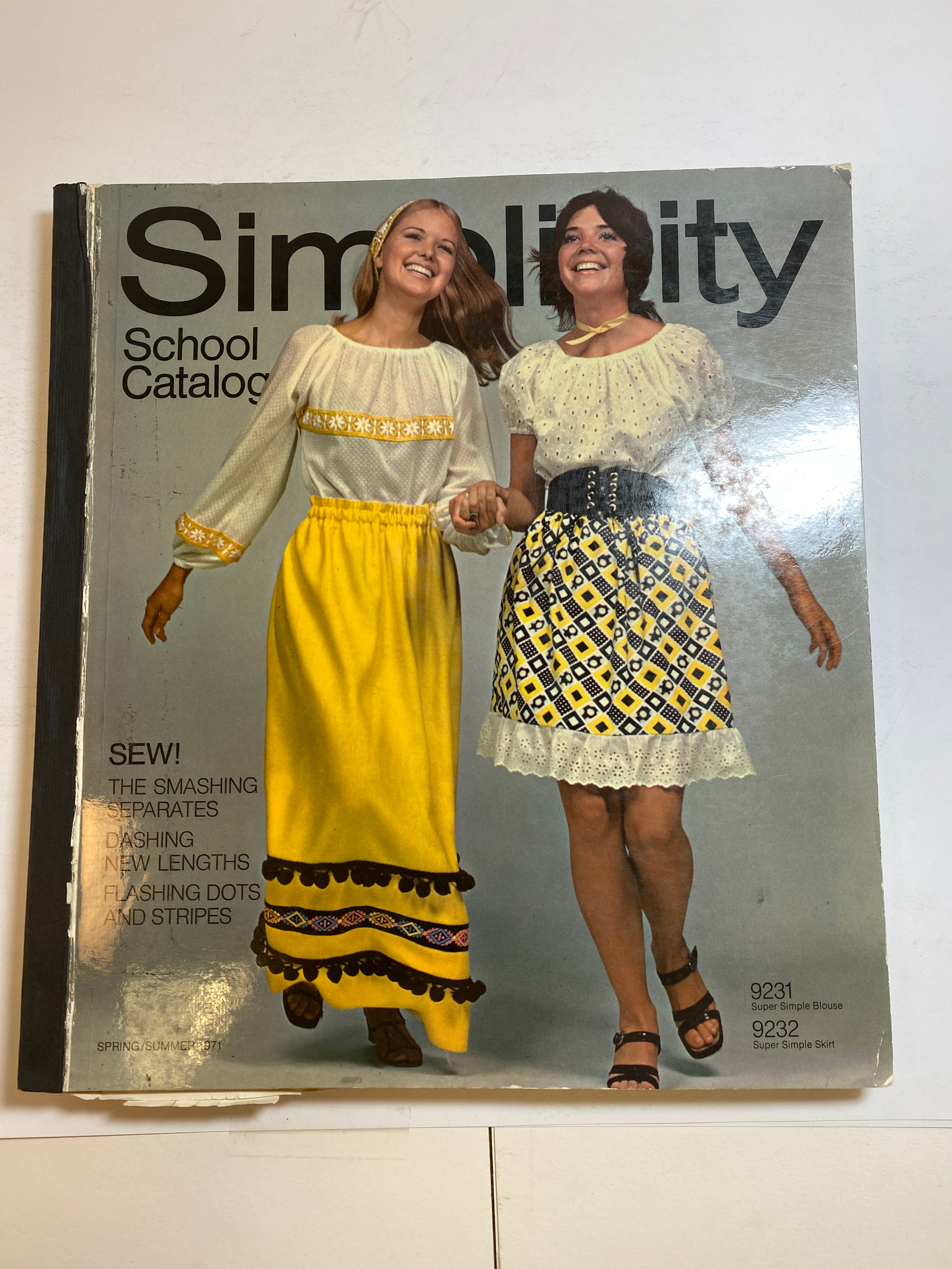 Simplicity Summer 1971 Counter Catalog Book