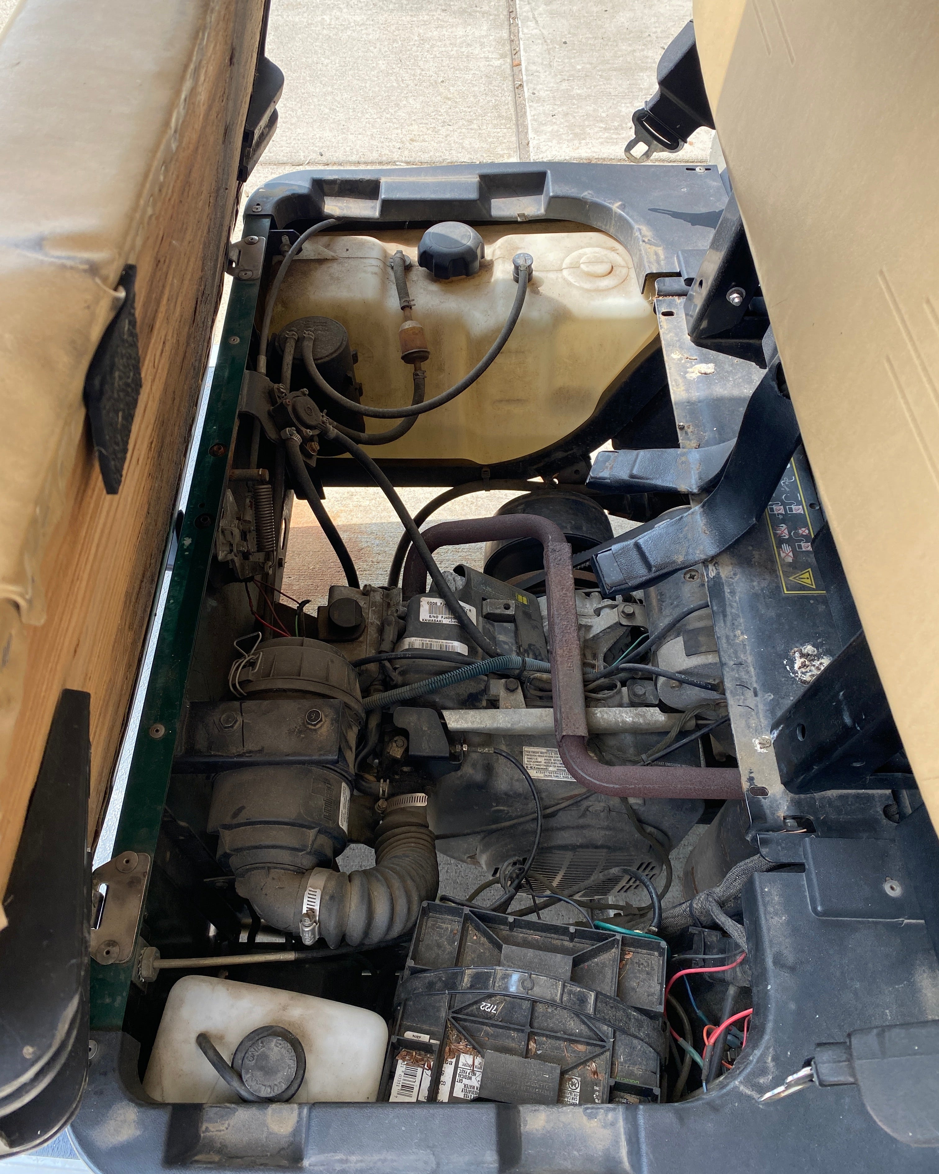 EZ-GO 2009 ST Sport II Golf Cart *Parts*