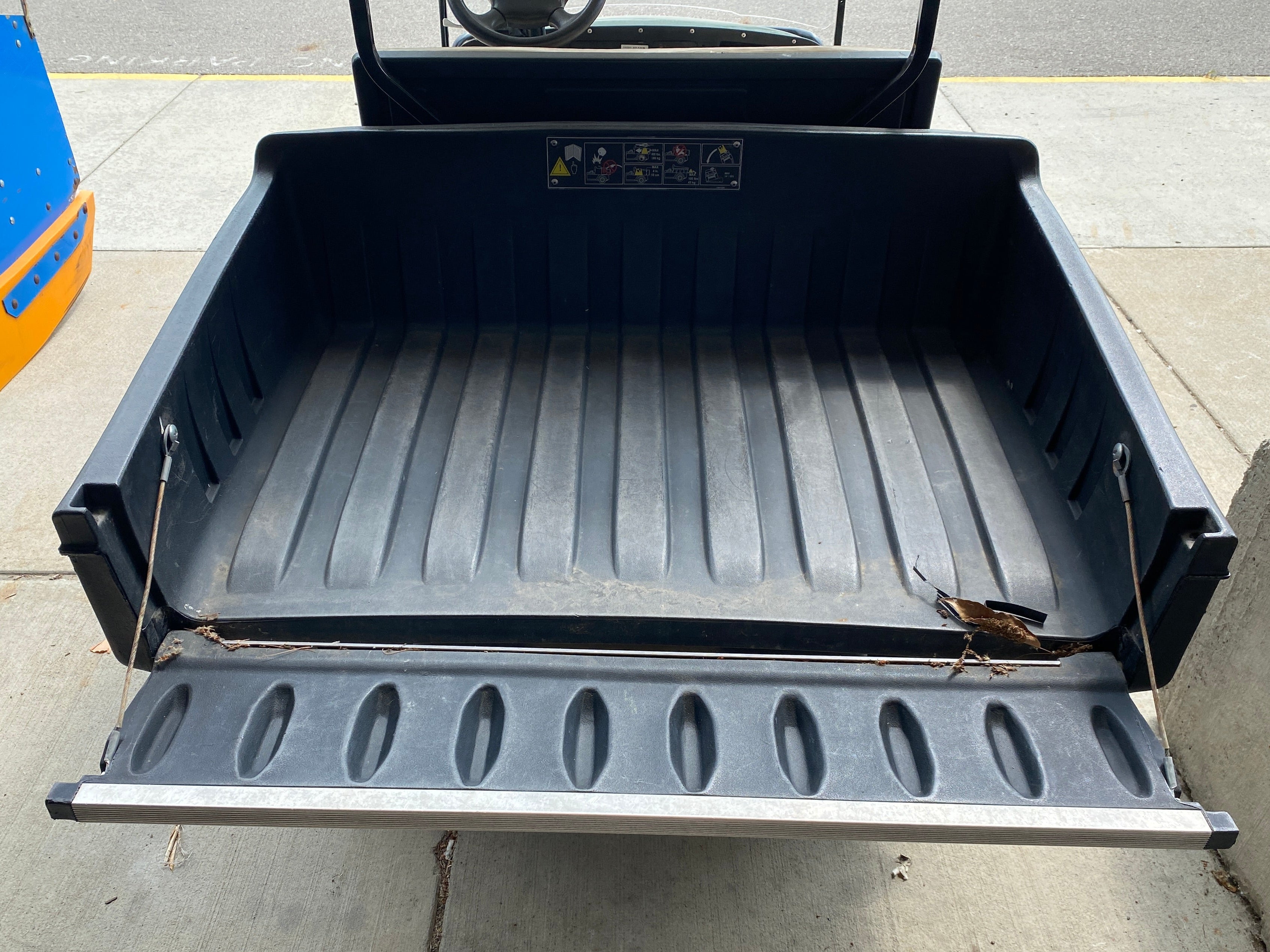 EZ-GO 2009 ST Sport II Golf Cart *Parts*