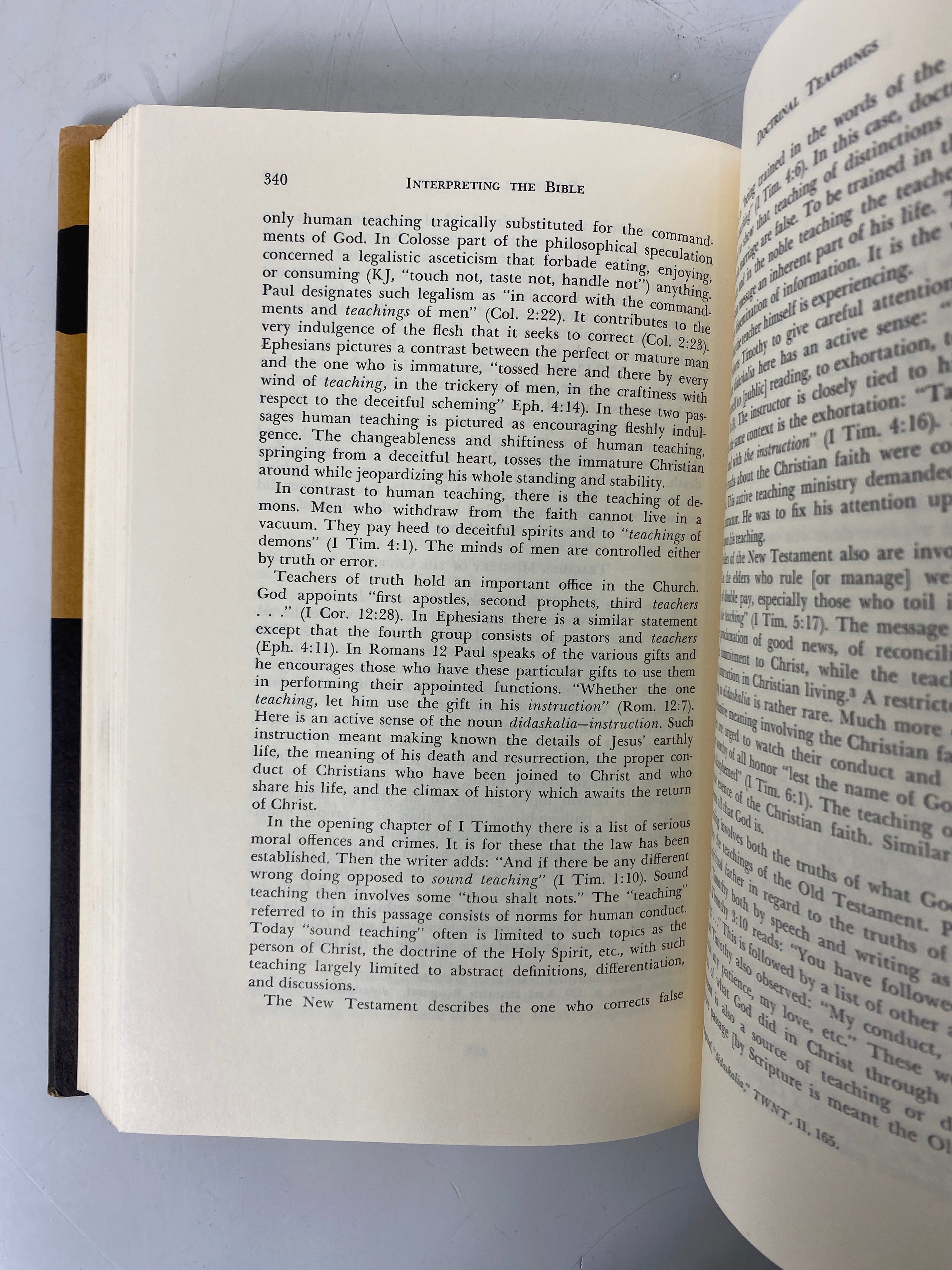 2 Vols: Biblical Backgrounds (1965)/Interpreting the Bible 1970-3rd Print) HCDJ