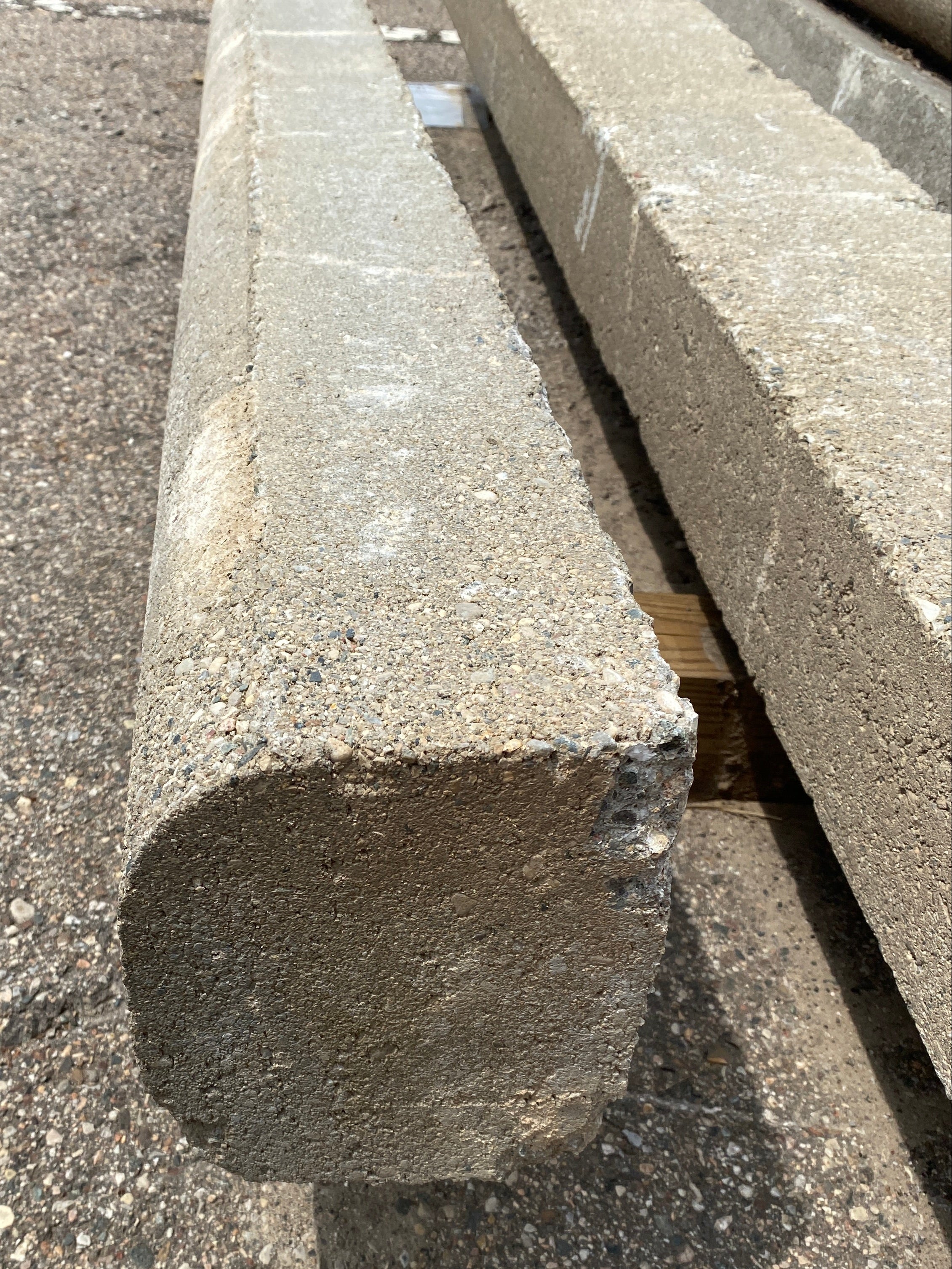 Concrete Molded Slab/Parking Barrier