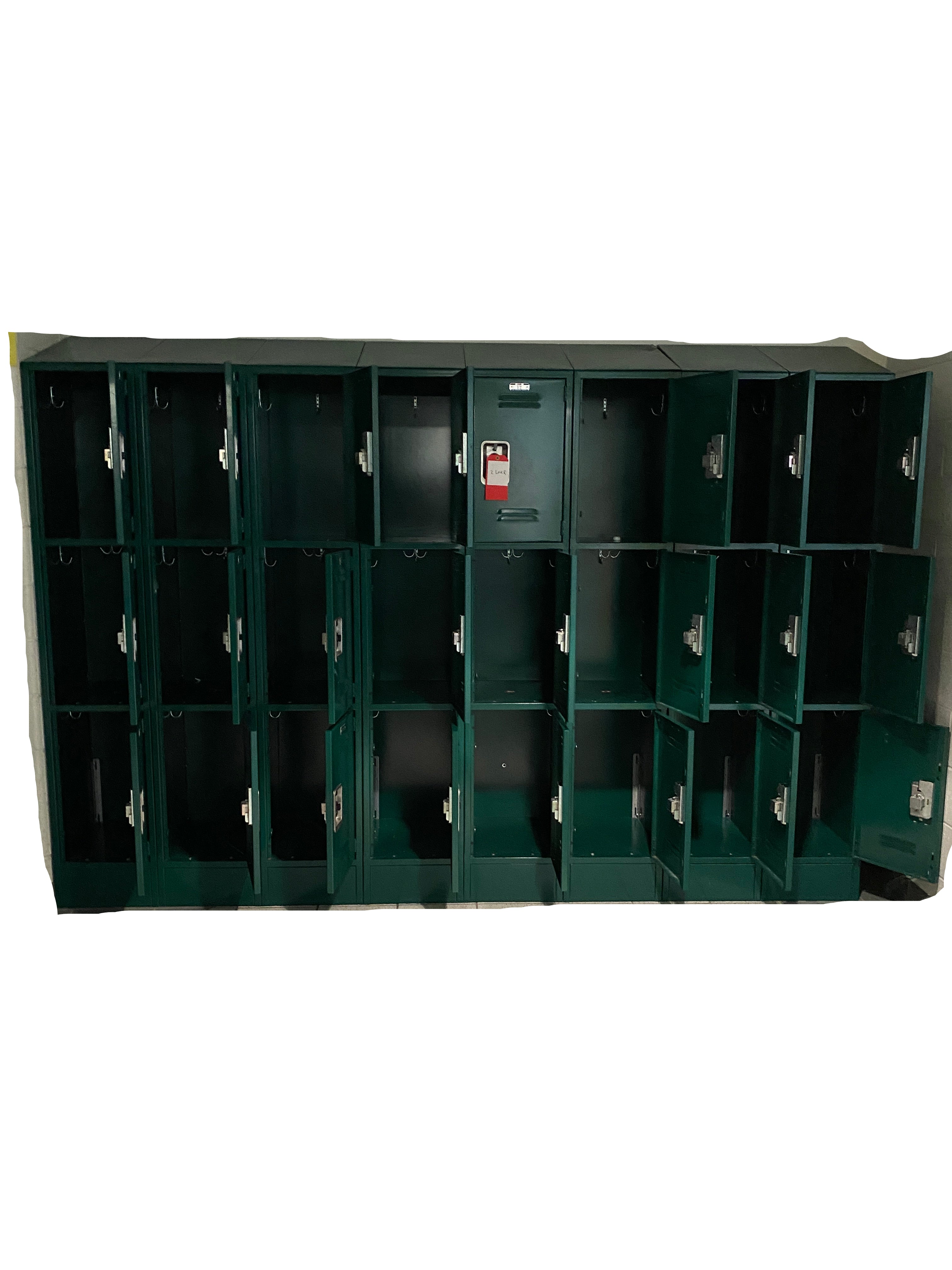 Gym Lockers With Public Locks #4