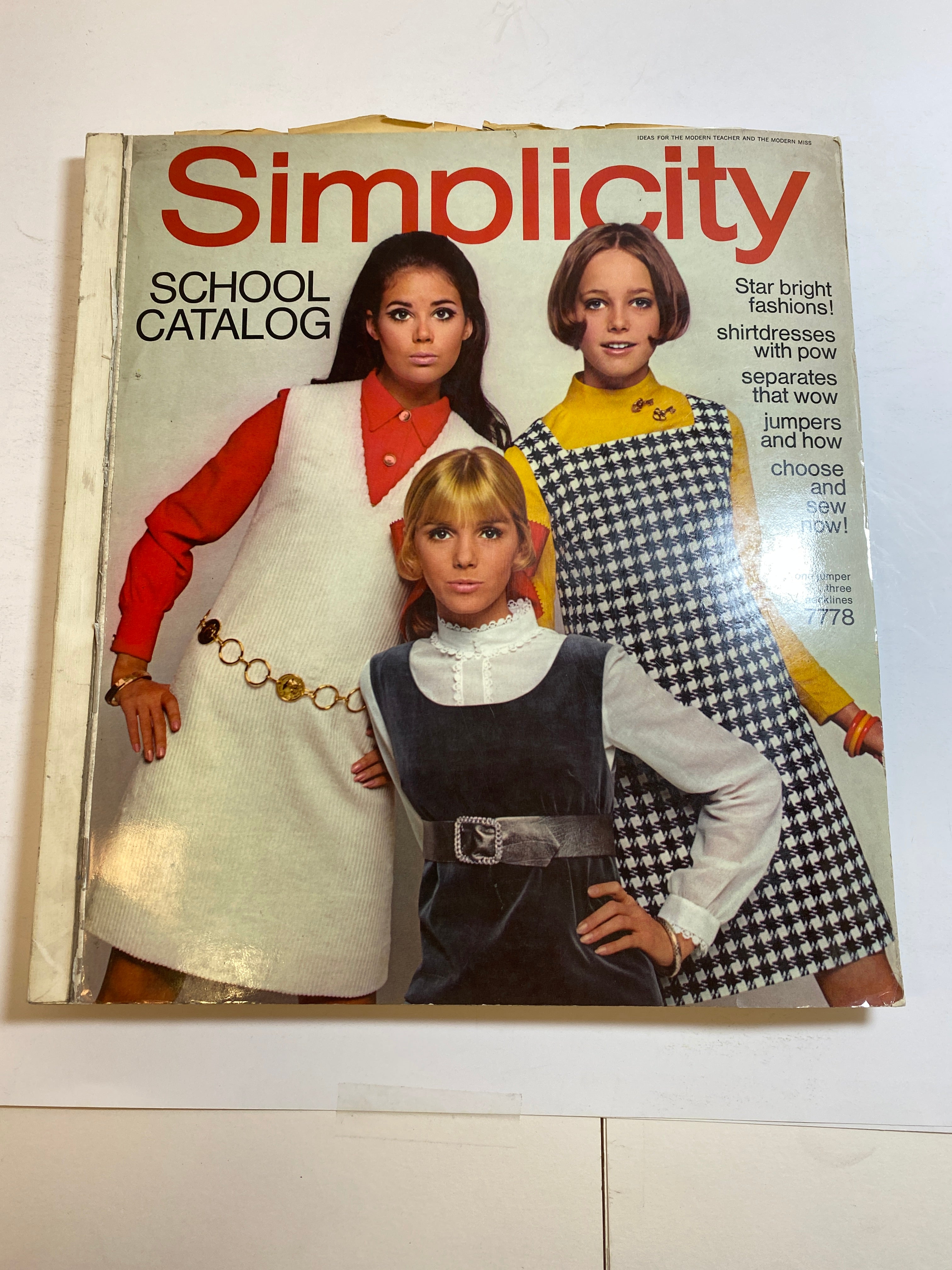 Simplicity 1968 School Counter Catalog Book