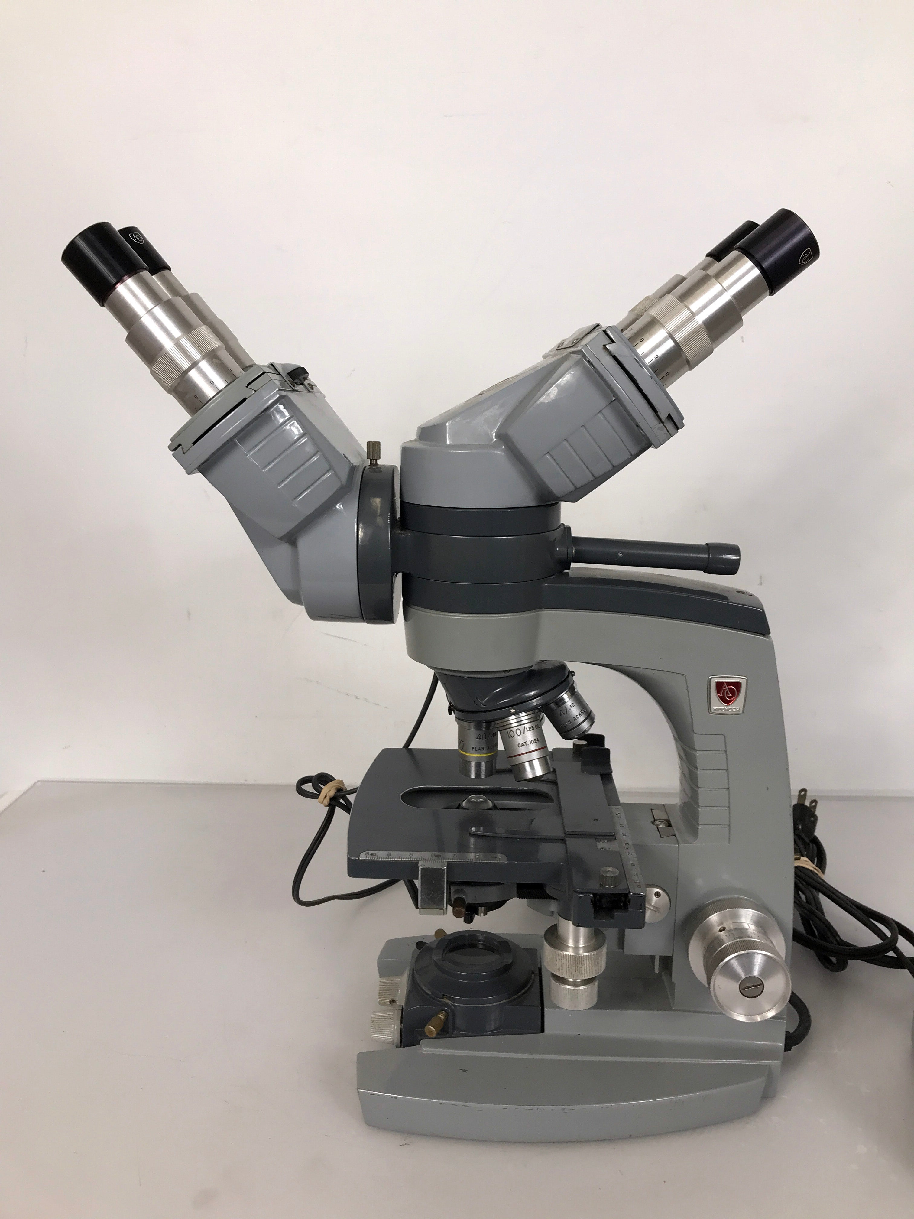 American Optical 1031 Binocular Microscope with Student Viewer & Power Supply AO Spencer
