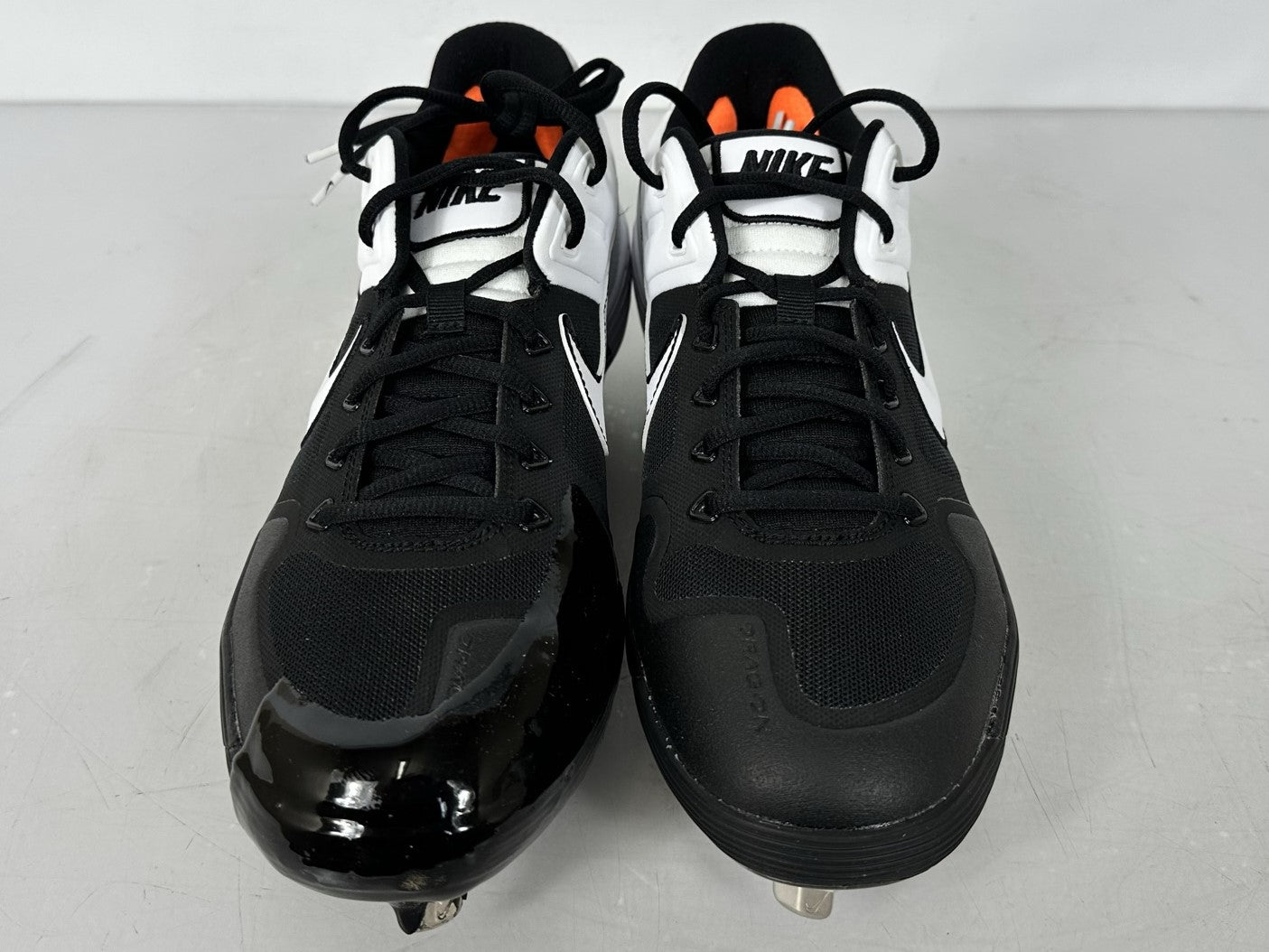 Nike Black & White Alpha Huarache Elite 2 Low Baseball Cleats Men's Size 11.5 *Dipped Toe*