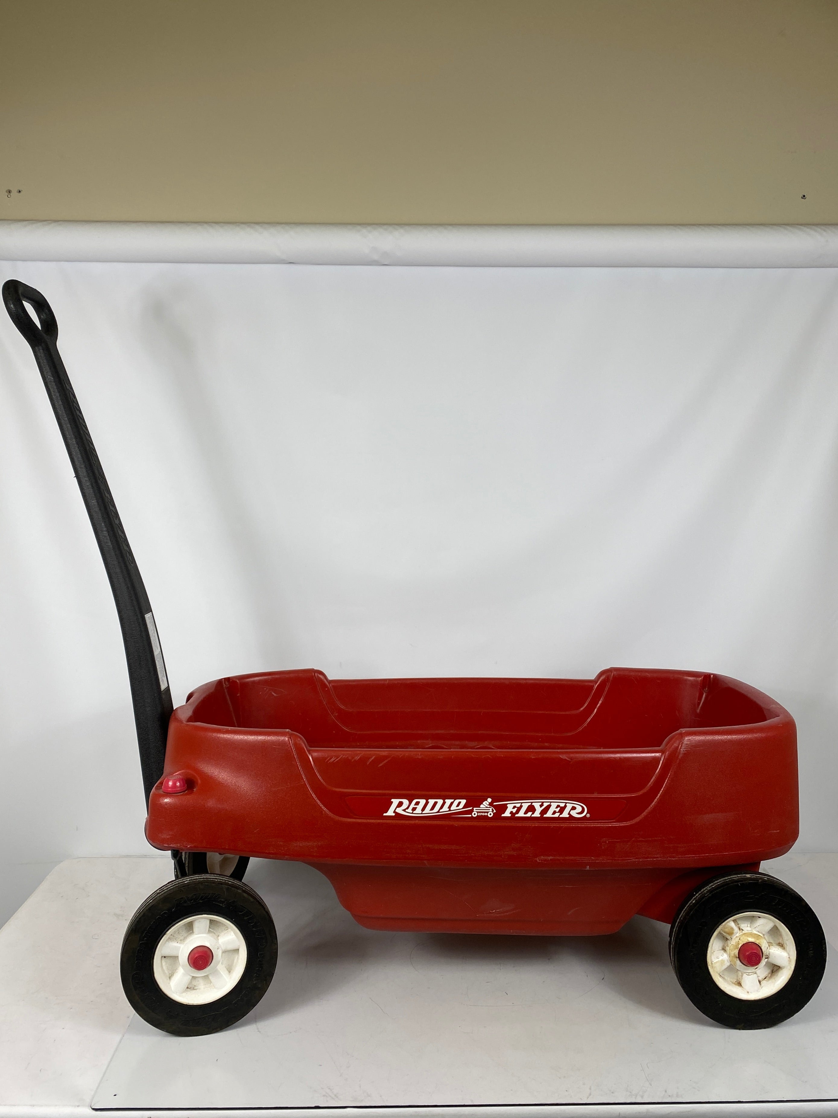 Radio Flyer Red Two-Seater Wagon