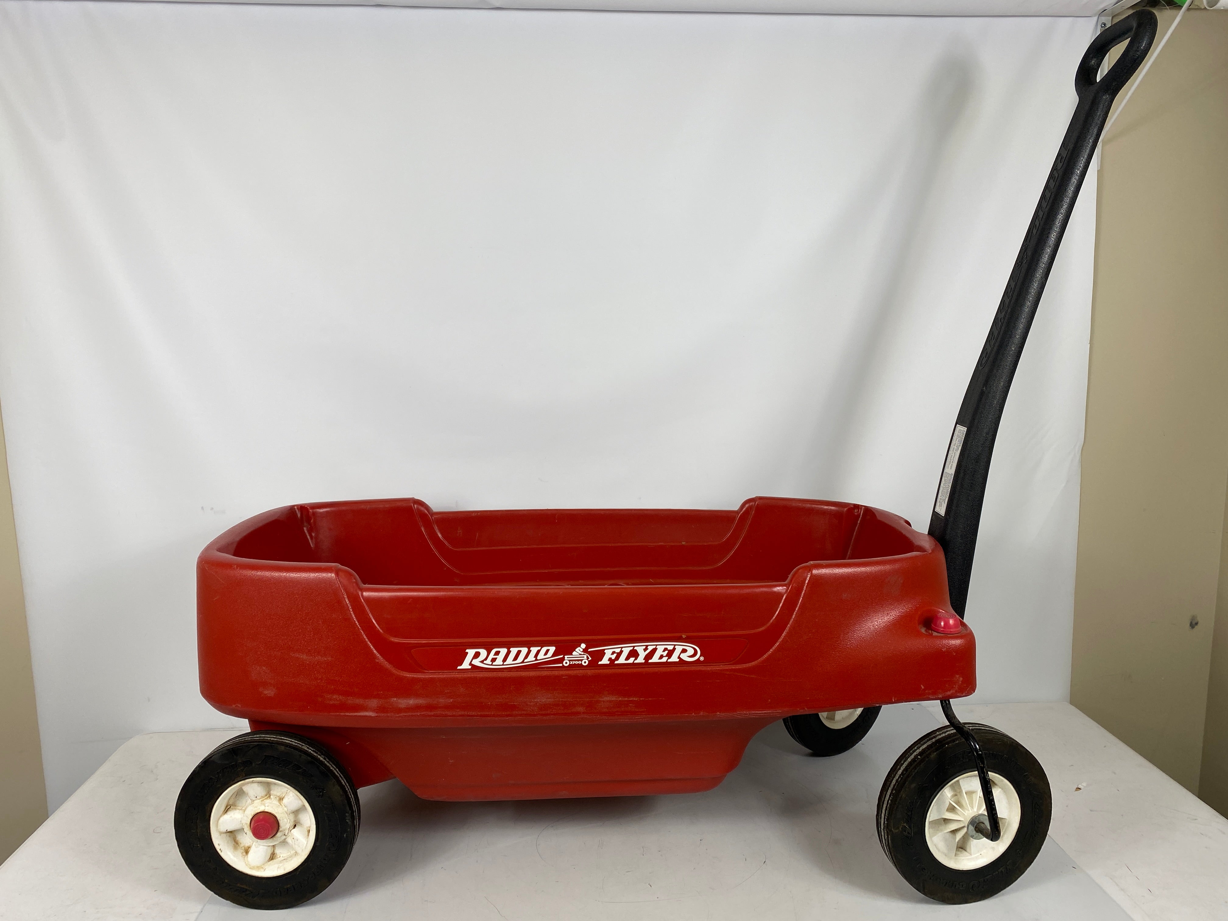 Radio Flyer Red Two-Seater Wagon