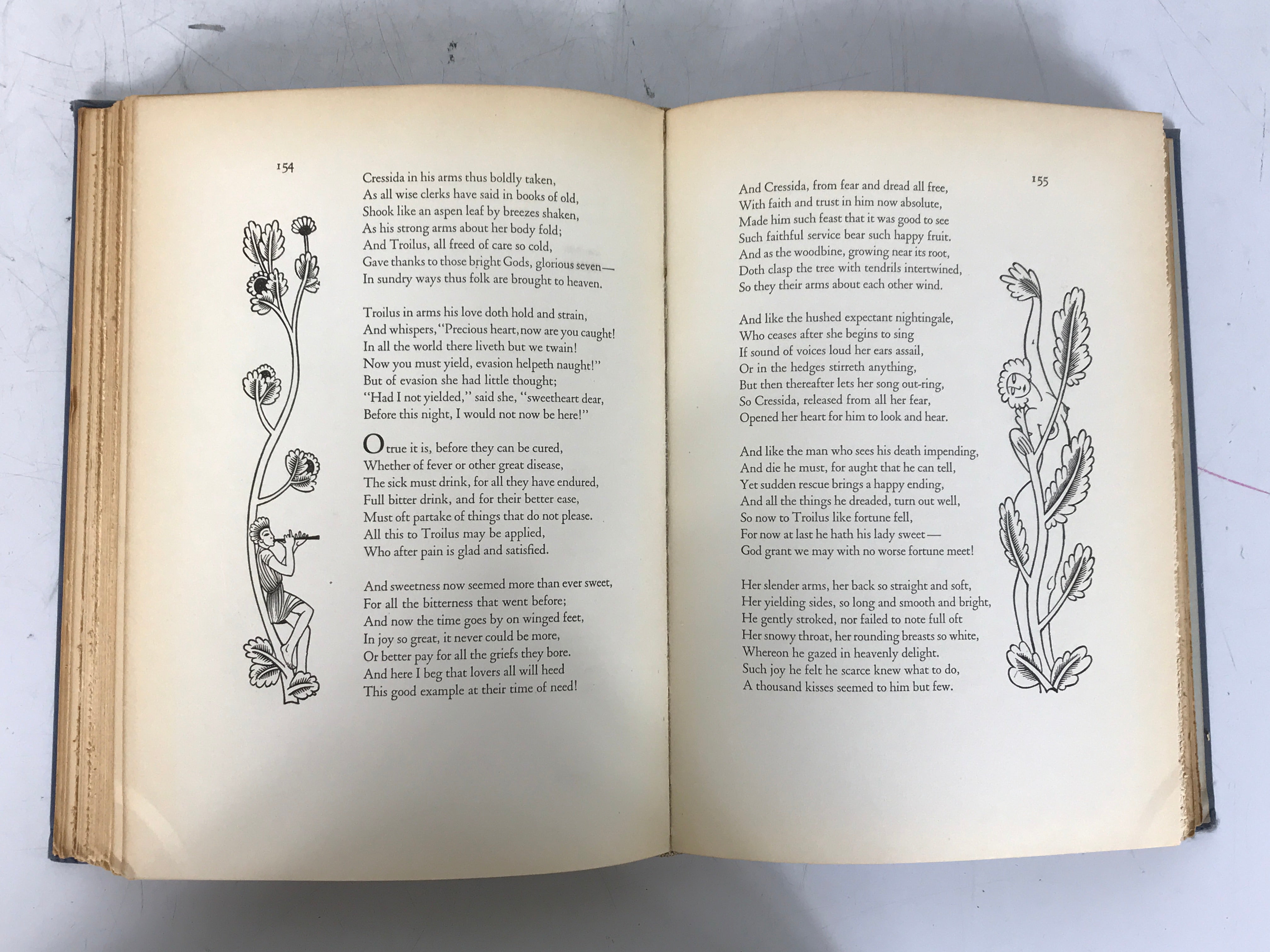 Lot of 2 Geoffrey Chaucer: The Works of/Troilus and Criseyde 1932-1961 HC