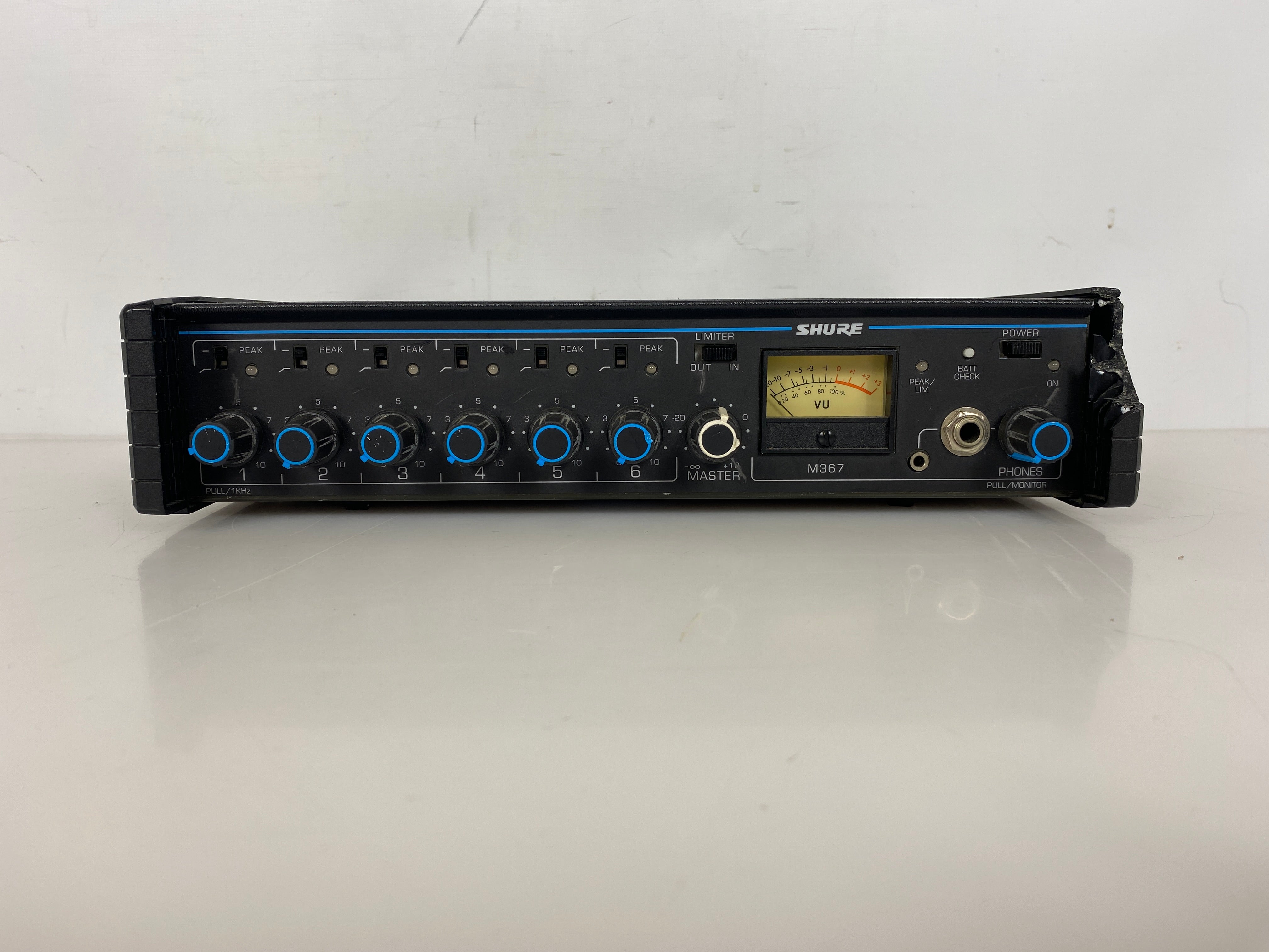 Shure M367 6-Input Portable Mixer