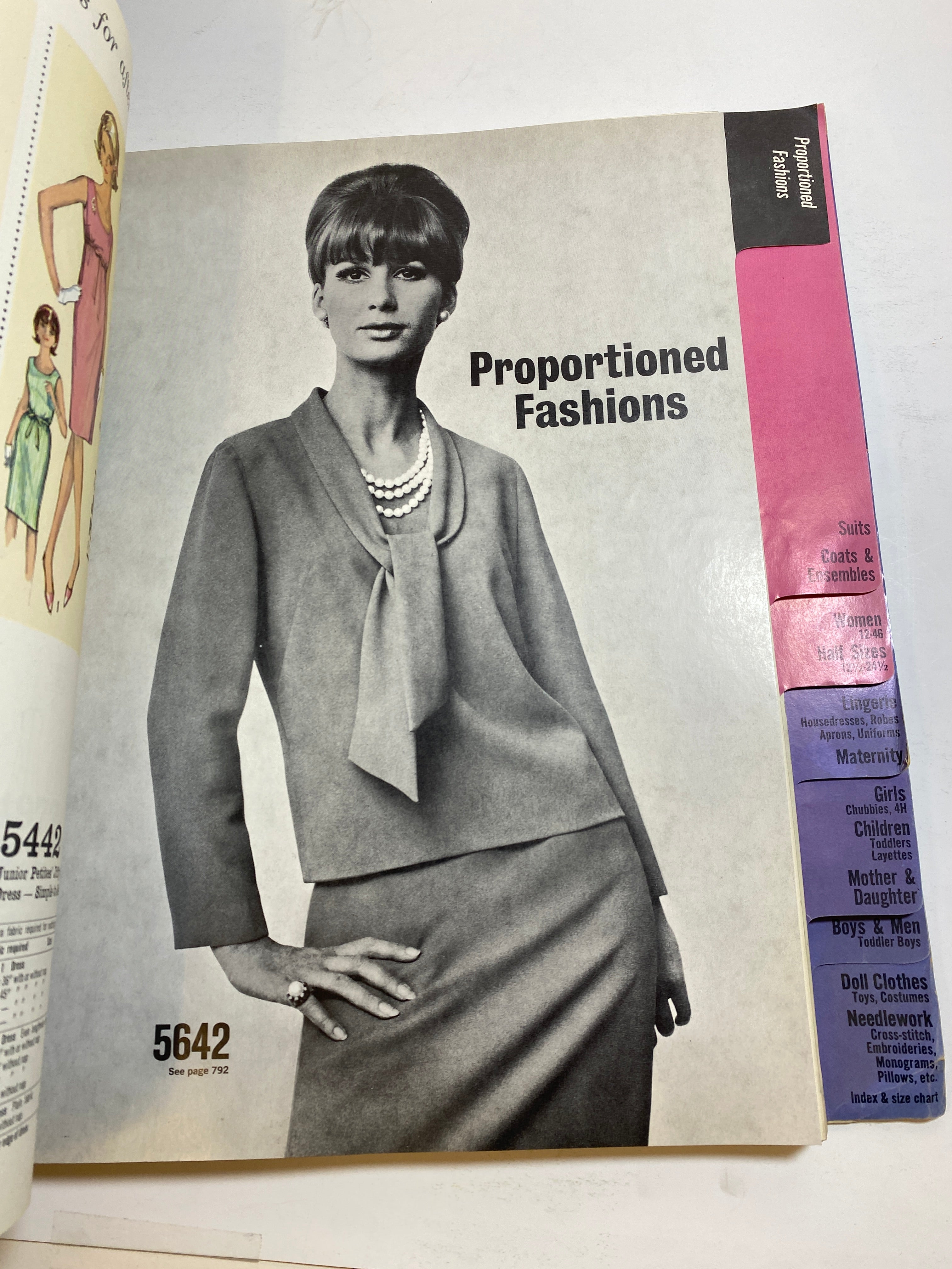 Simplicity Fall 1964 Counter Catalog Book