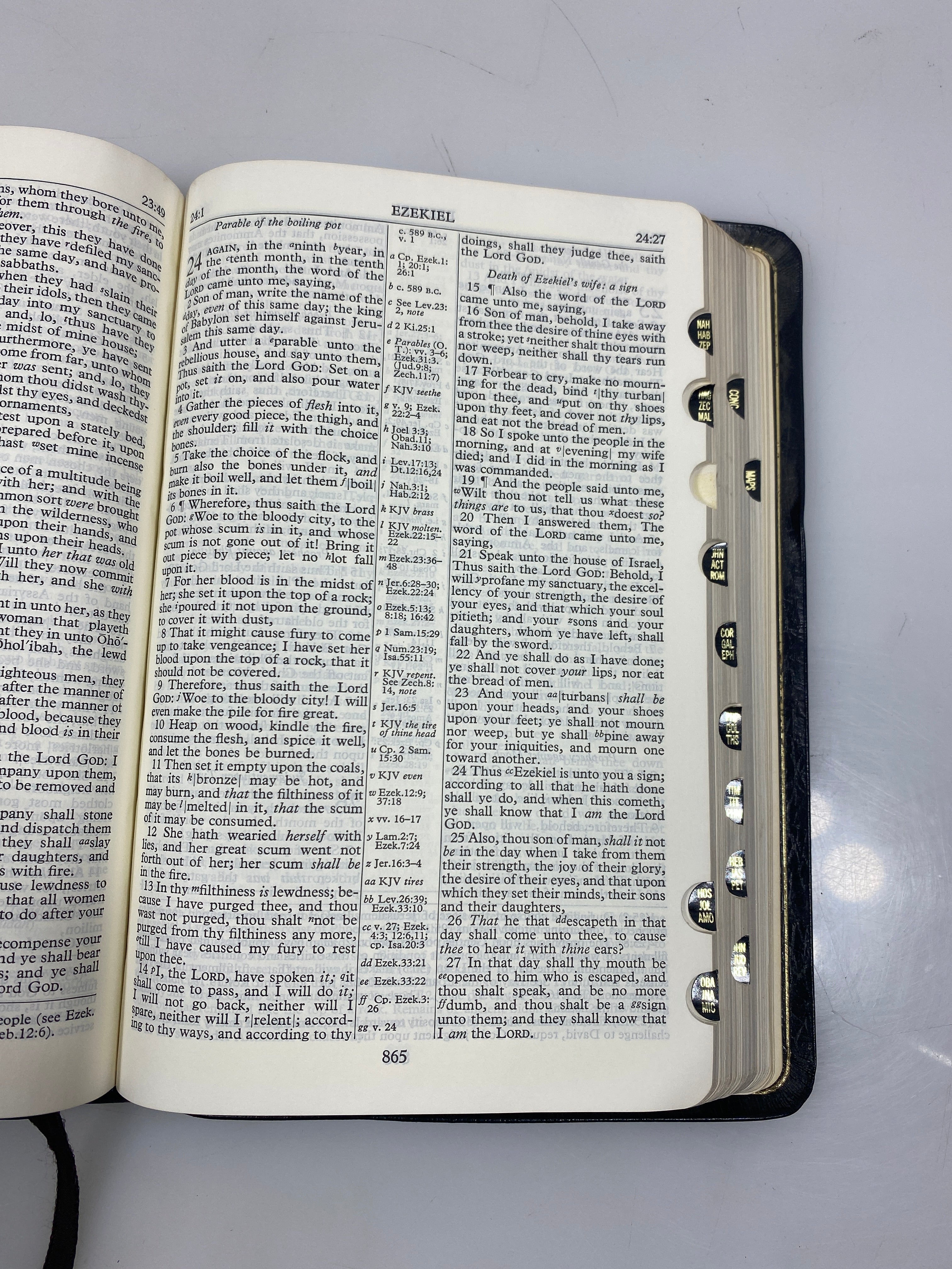 The Holy Bible Red Letter Edition Oxford University Press 1967 SC