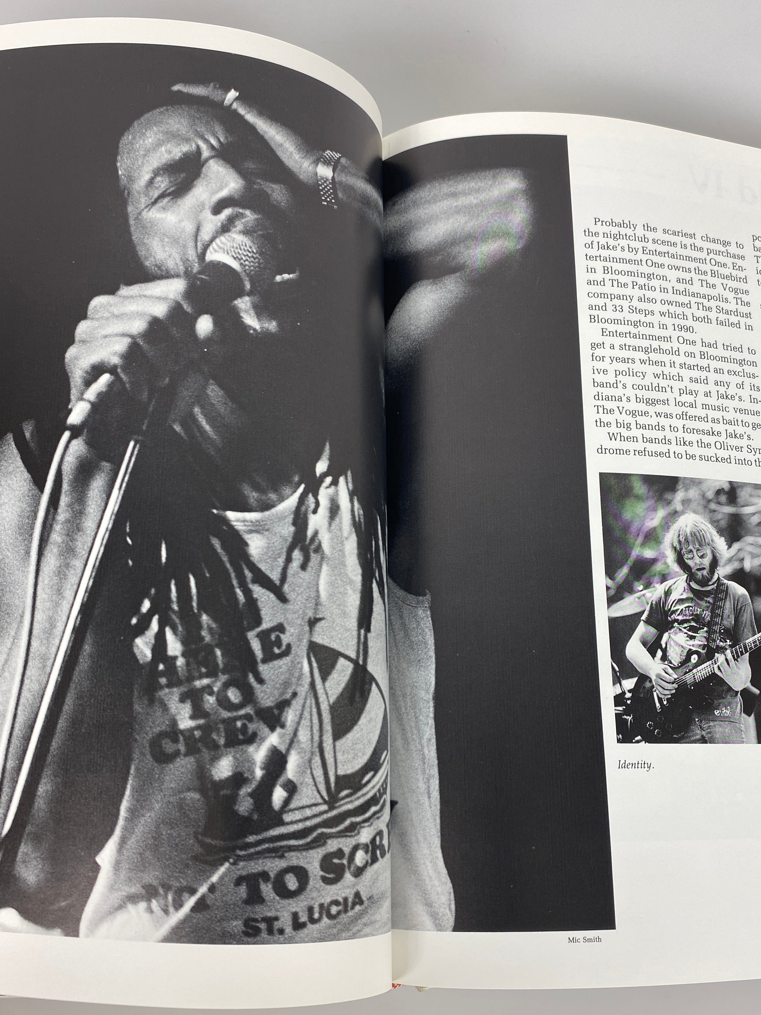 1990 Indiana University "Arbutus" Yearbook HC