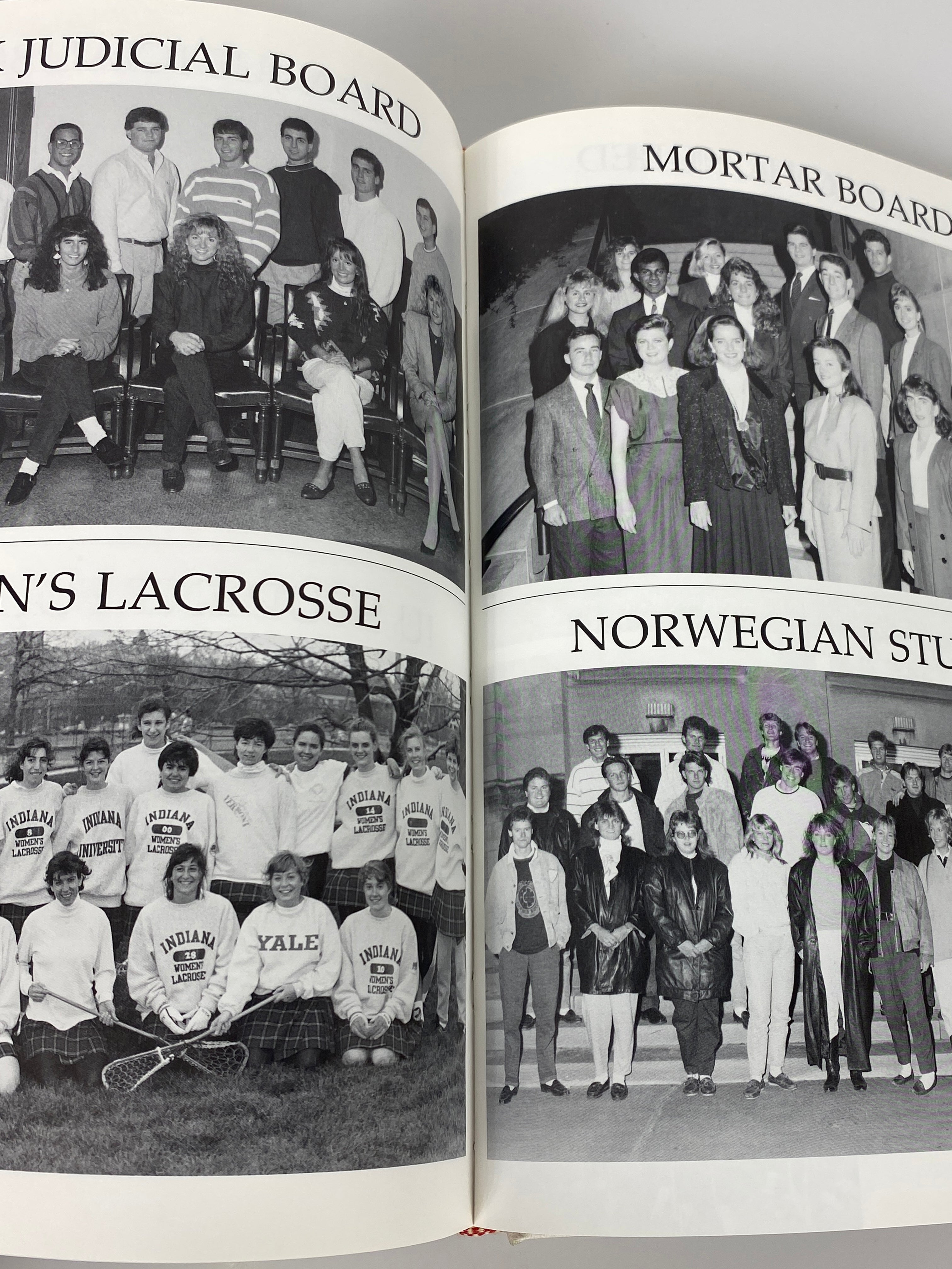 1990 Indiana University "Arbutus" Yearbook HC