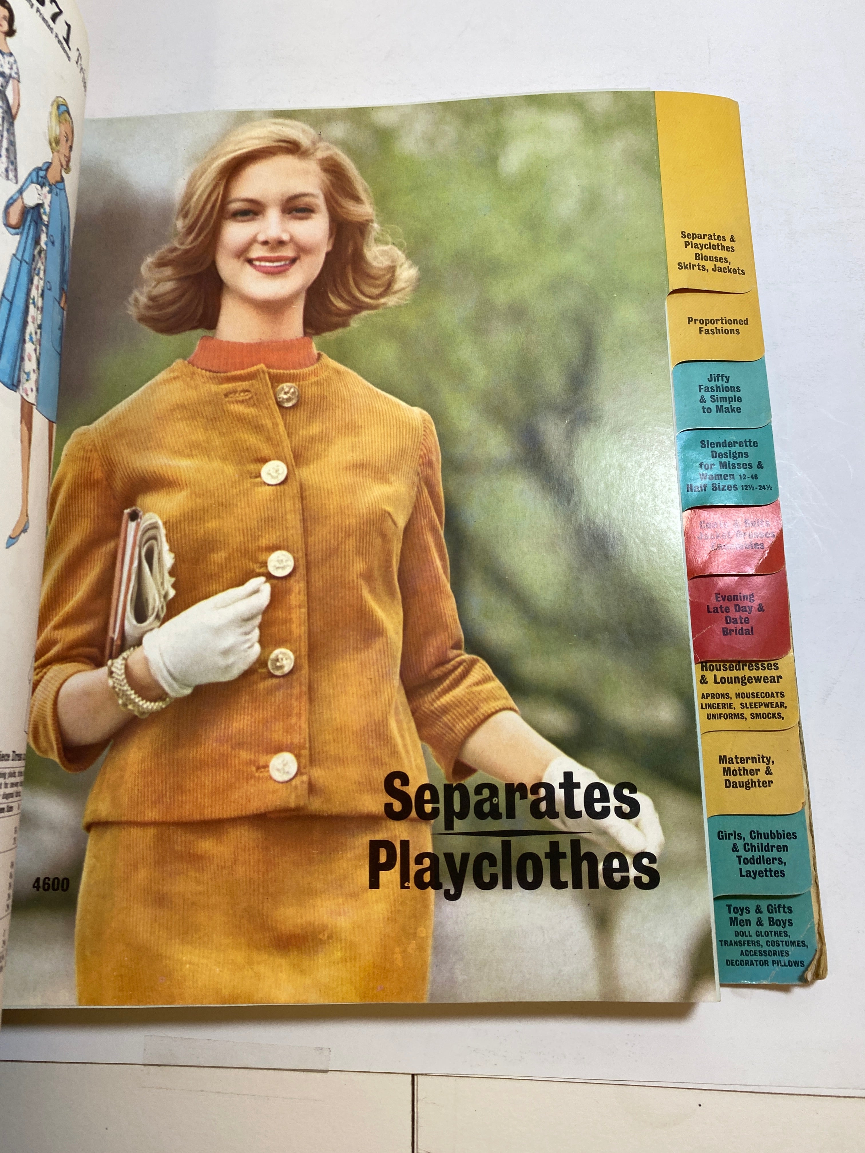 Simplicity Fall 1962 Counter Catalog Book